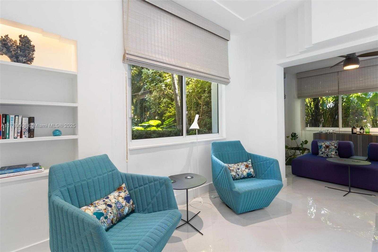 Small Image of 2550 FLAMINGO DR, Miami Beach Number 17