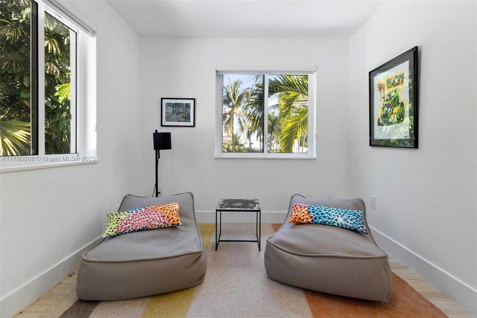 Small Image of 2550 FLAMINGO DR, Miami Beach Number 40