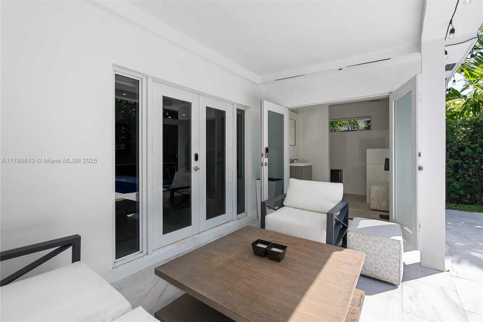 Small Image of 5120 ALTON ROAD, Miami Beach Number 11