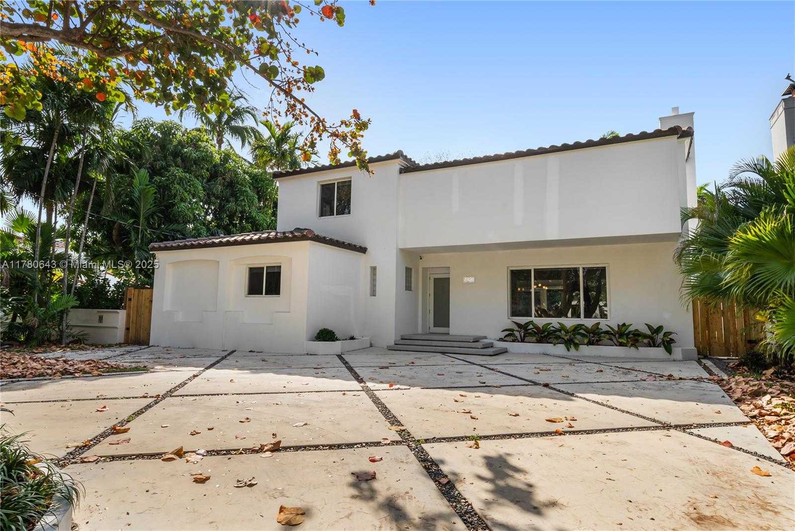 Small Image of 5120 ALTON ROAD, Miami Beach Number 38