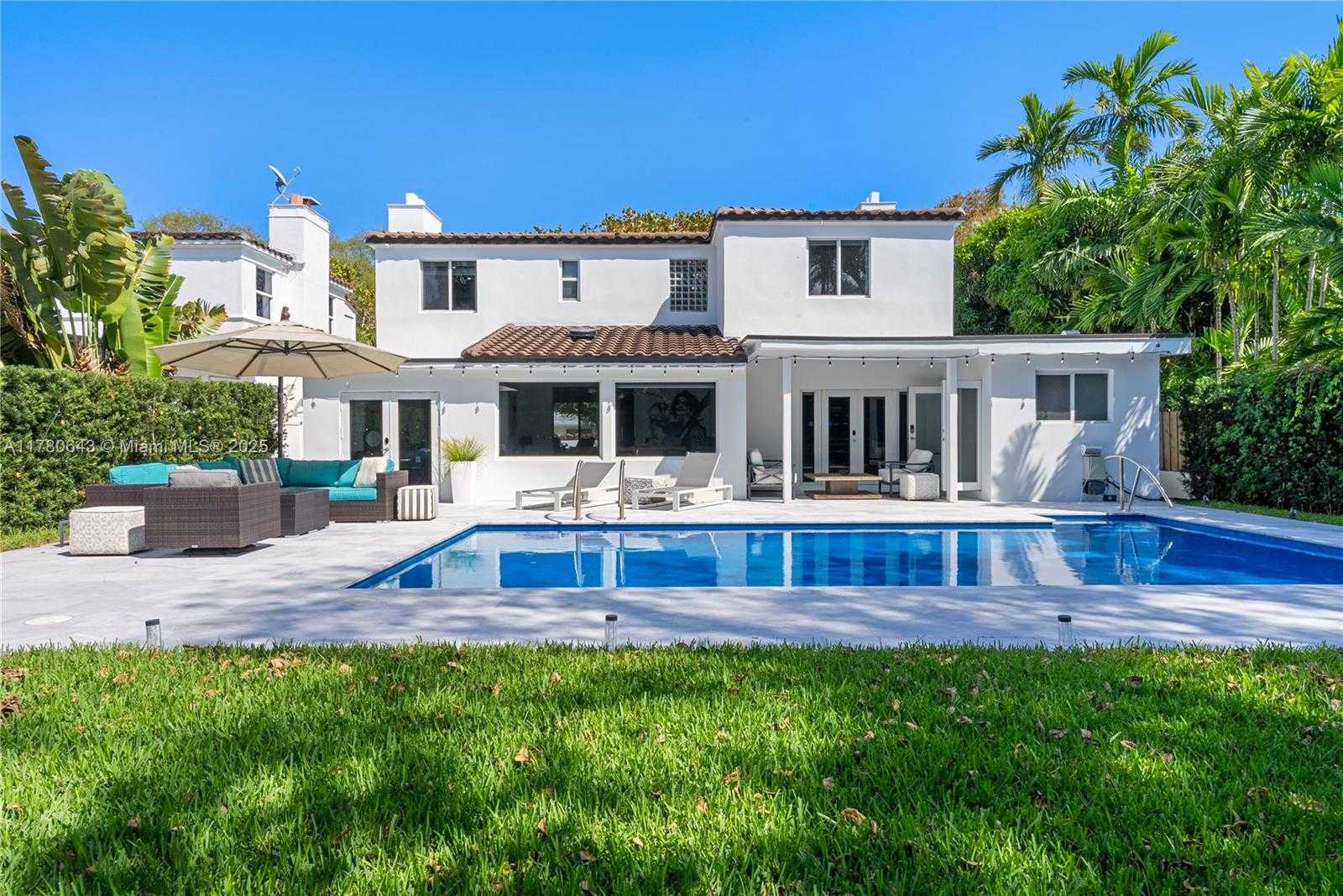 Small Image of 5120 ALTON ROAD, Miami Beach Number 4