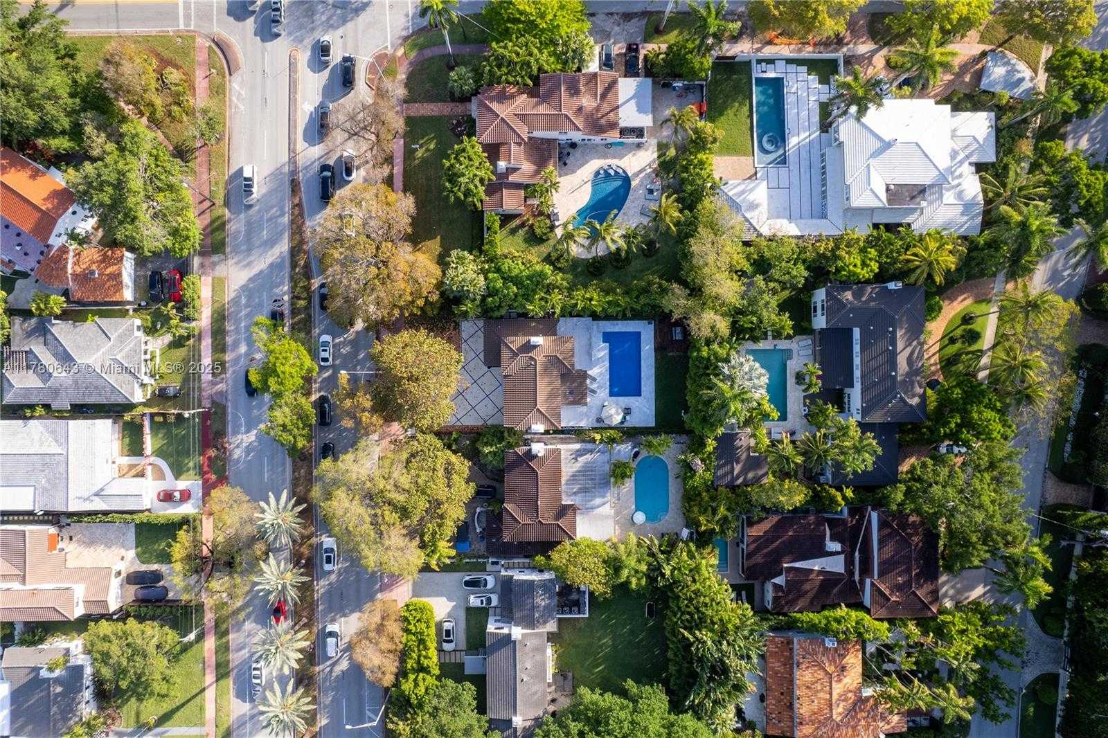 Small Image of 5120 ALTON ROAD, Miami Beach Number 43