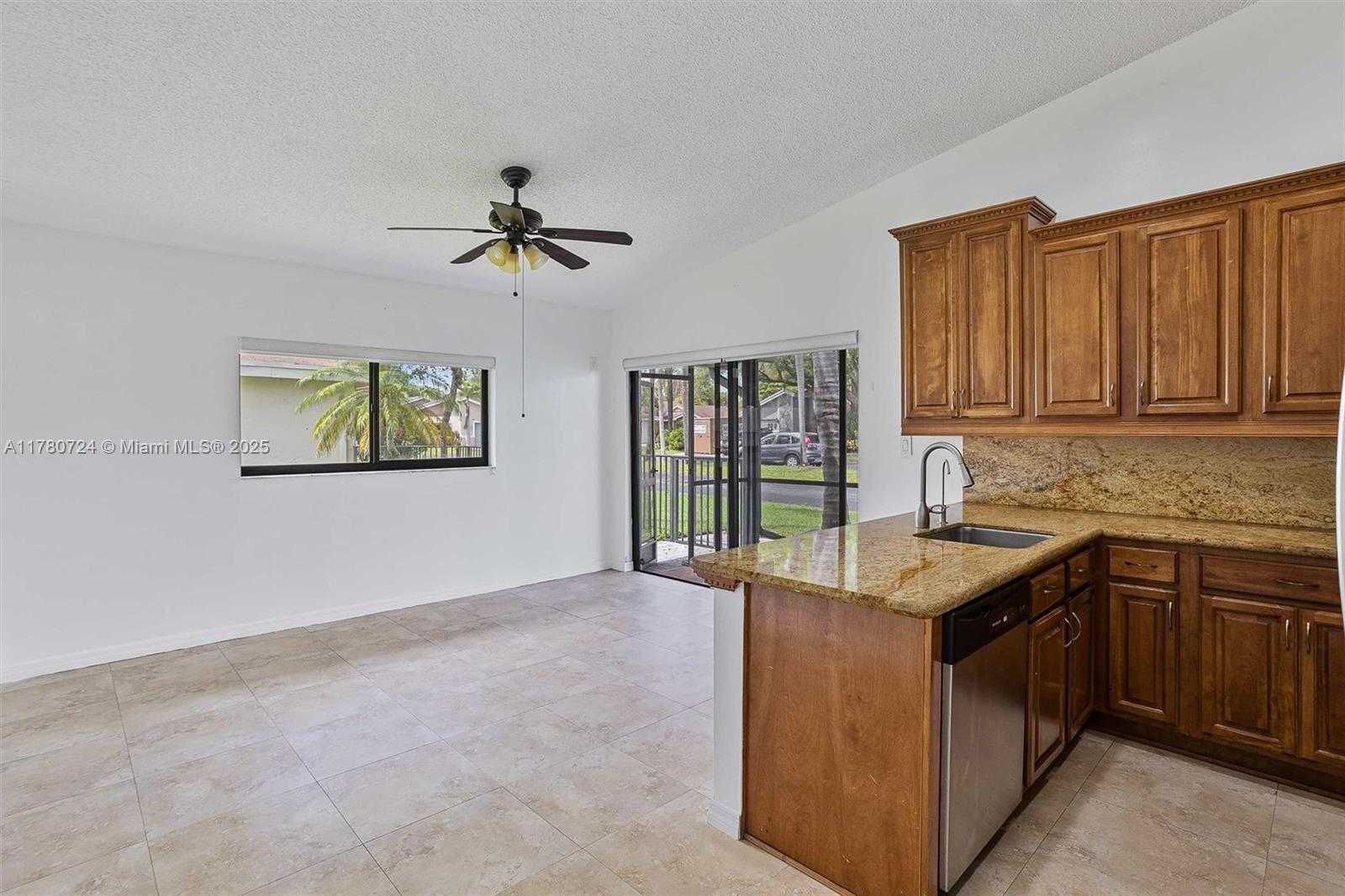 Small Image of 971 NORTH WEST 89TH AVE, Plantation Number 11