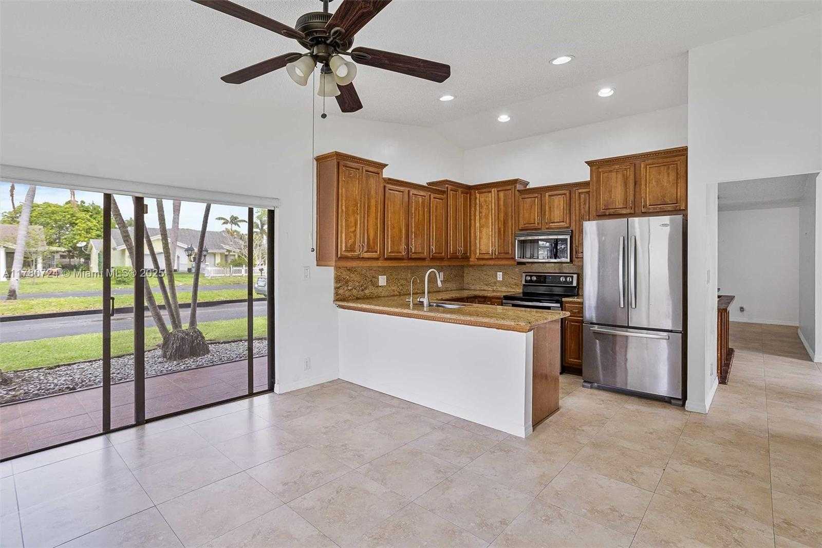 Small Image of 971 NORTH WEST 89TH AVE, Plantation Number 12