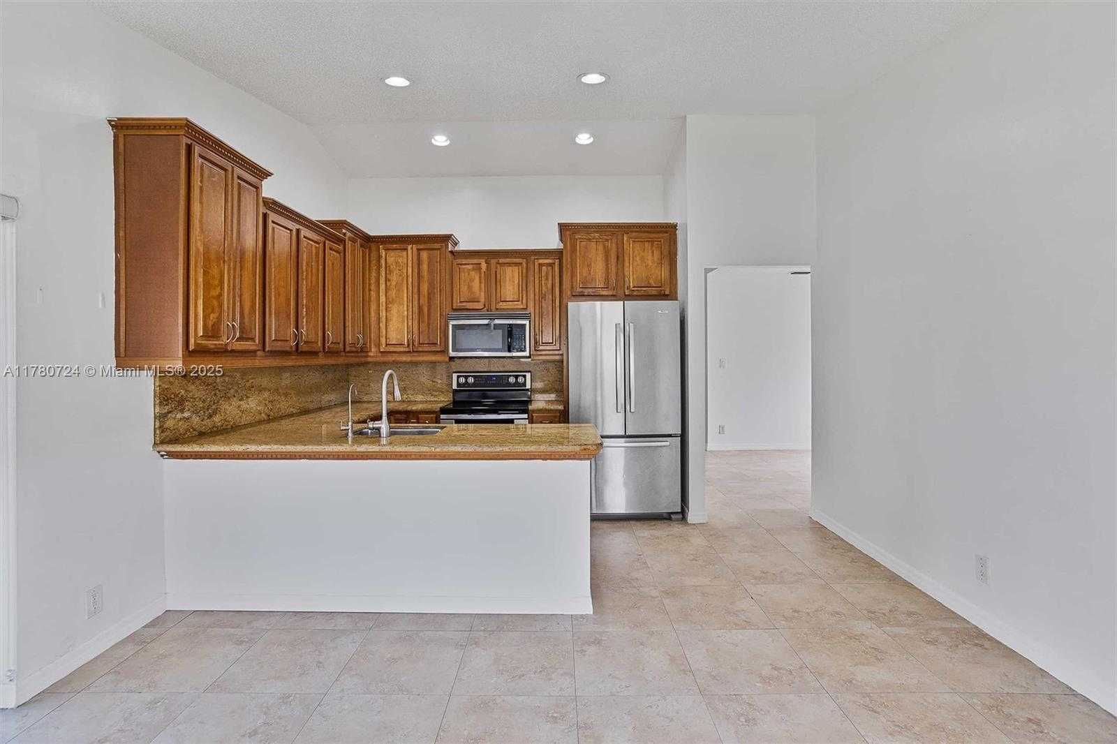 Small Image of 971 NORTH WEST 89TH AVE, Plantation Number 13