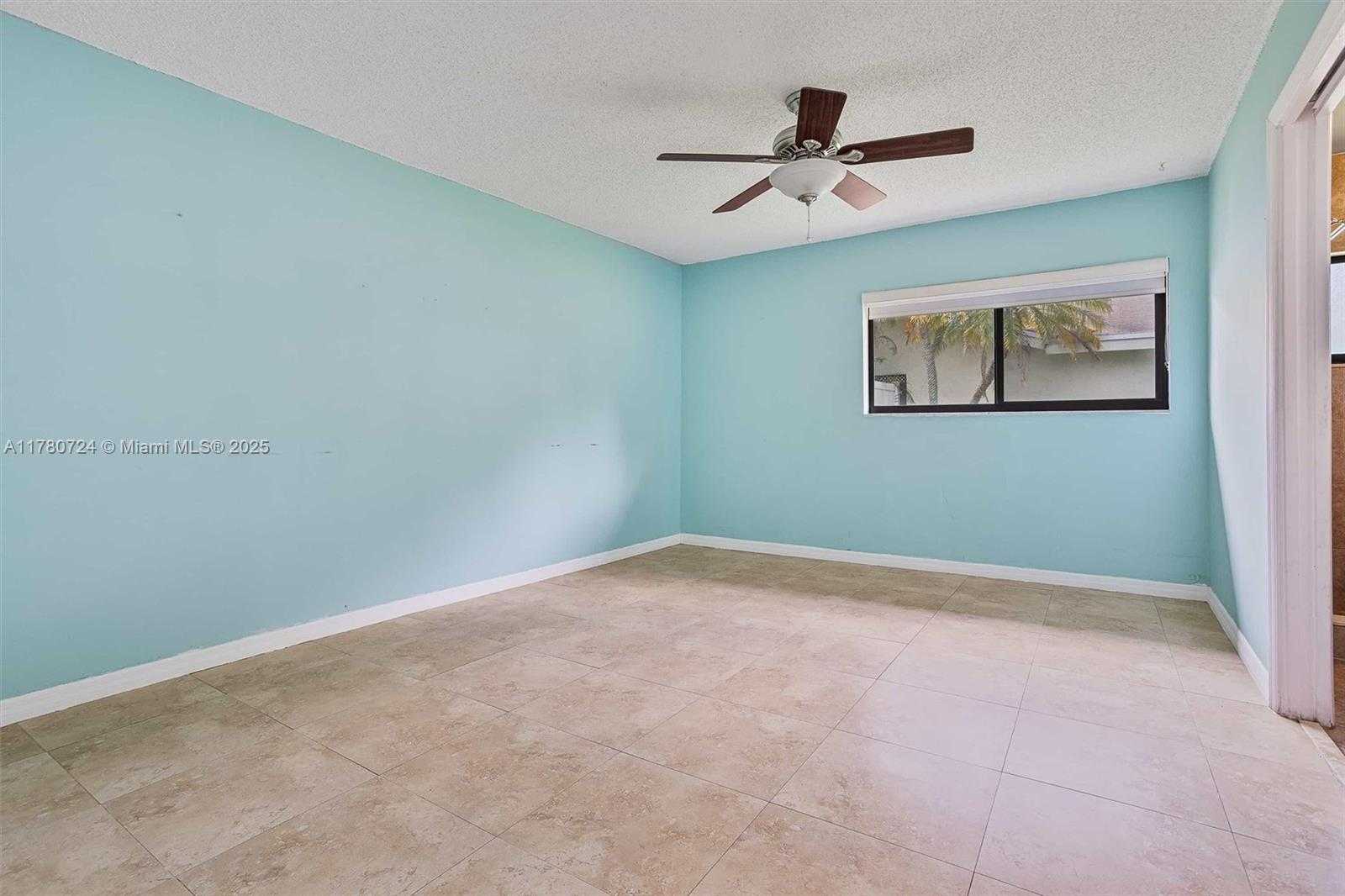Small Image of 971 NORTH WEST 89TH AVE, Plantation Number 16