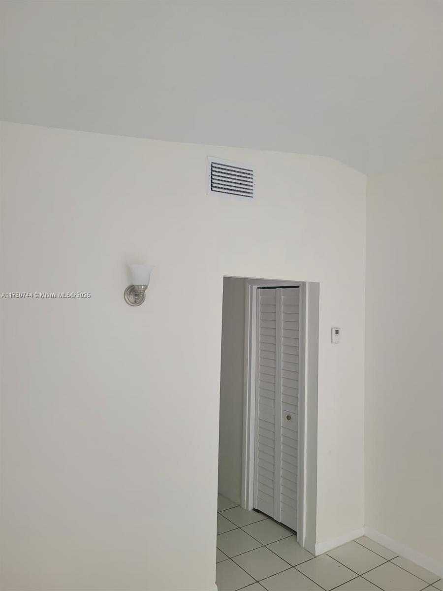 Small Image of 16255 SOUTH WEST 303RD ST, Homestead Number 19