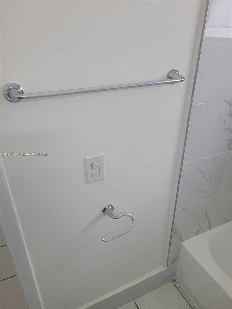 Small Image of 16255 SOUTH WEST 303RD ST, Homestead Number 6