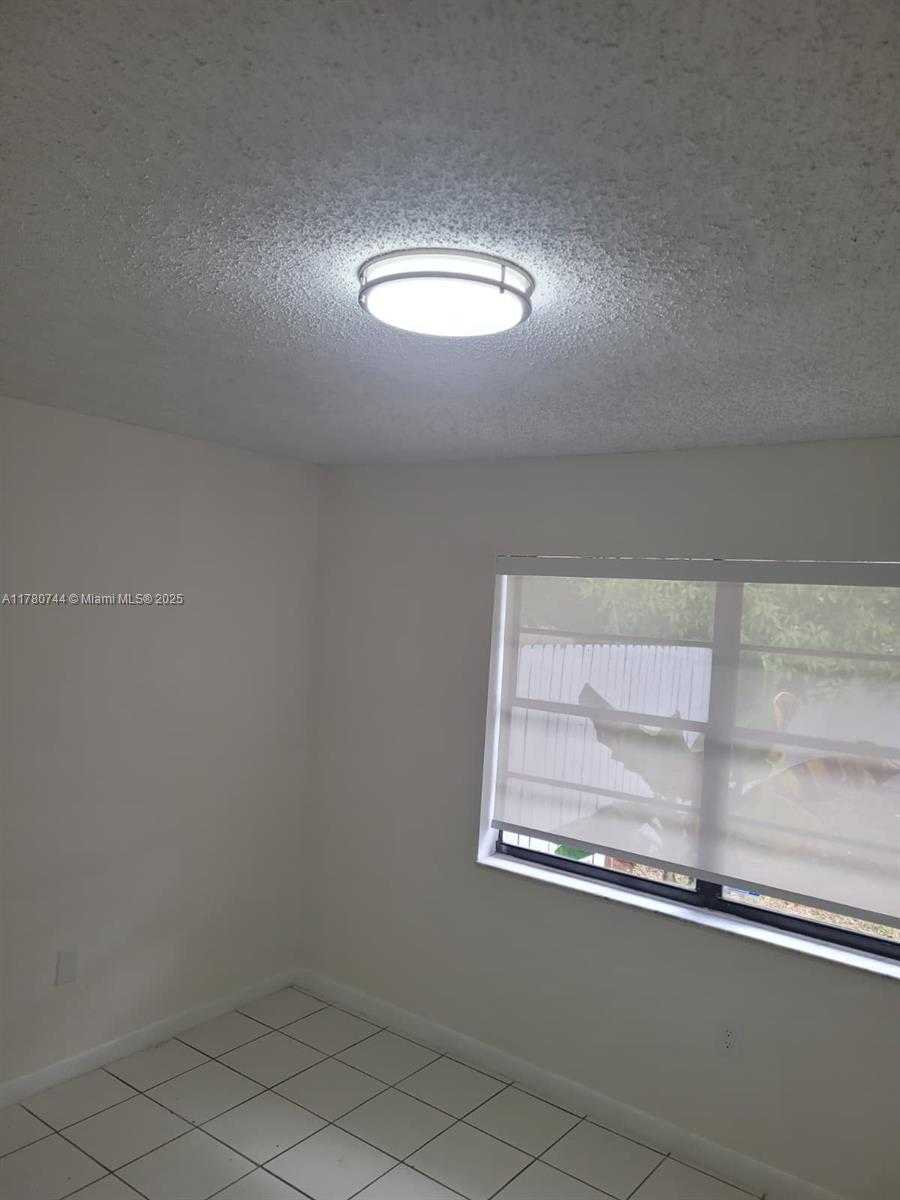 Small Image of 16255 SOUTH WEST 303RD ST, Homestead Number 8
