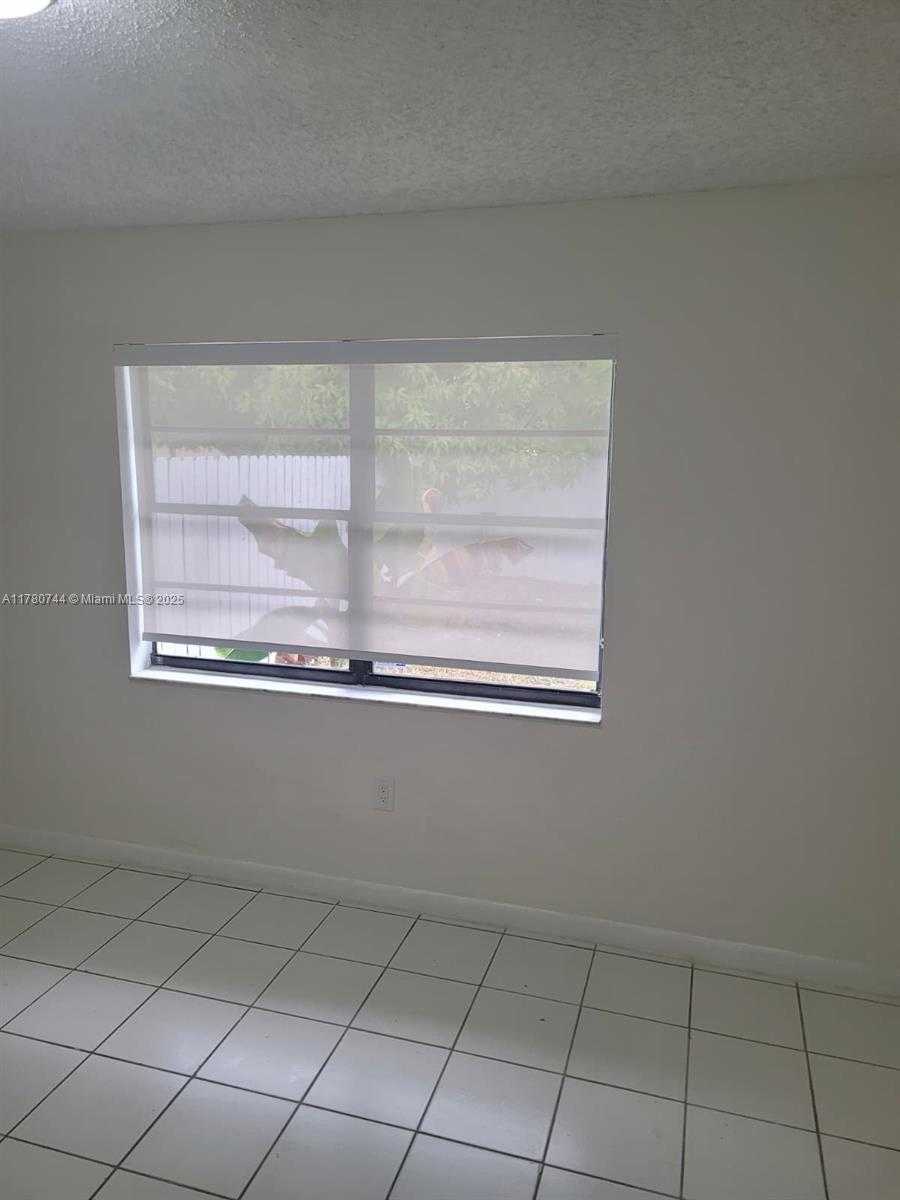 Small Image of 16255 SOUTH WEST 303RD ST, Homestead Number 9