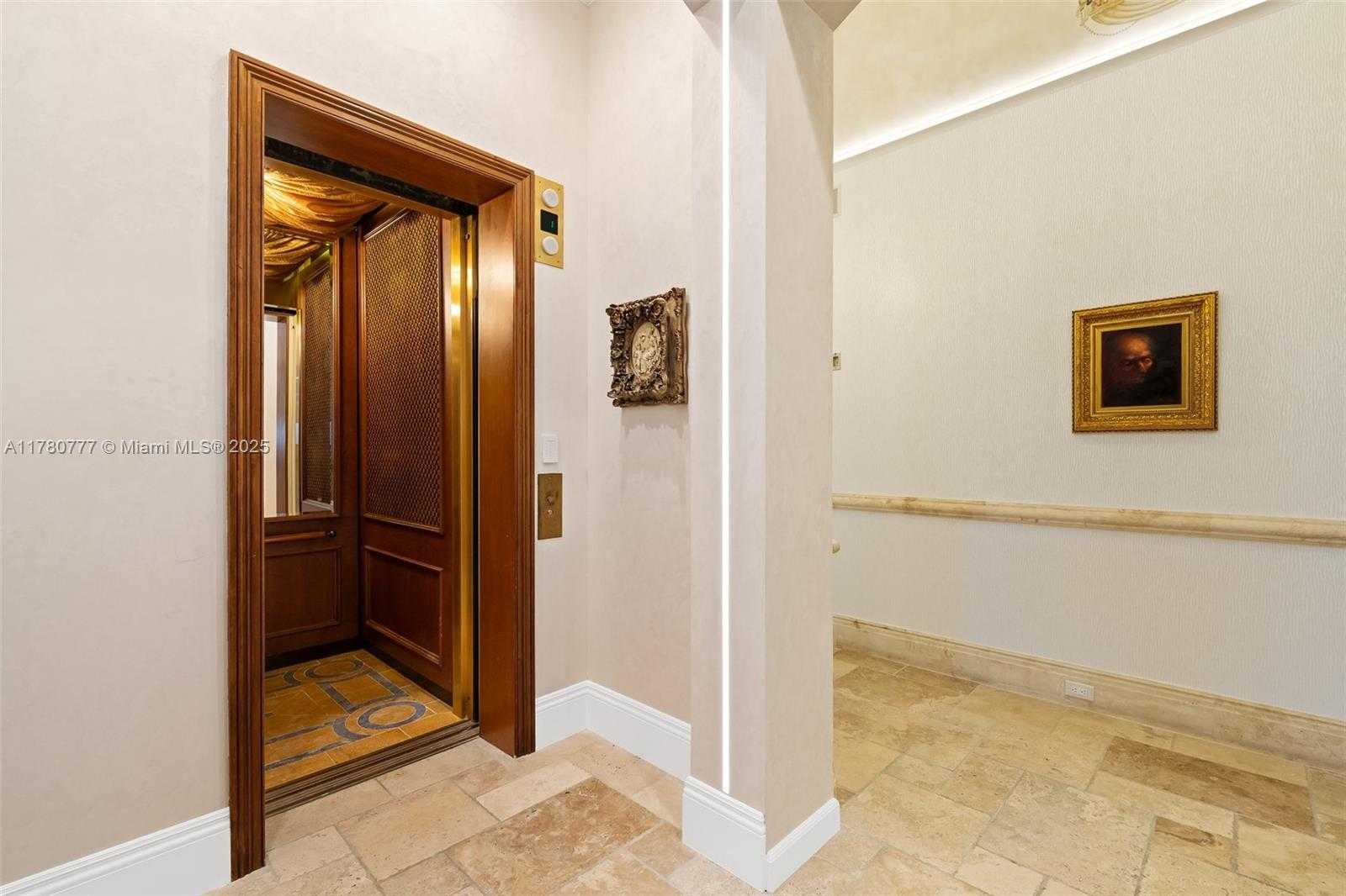 Small Image of 2509 AQUA VISTA BLVD, Fort Lauderdale Number 33