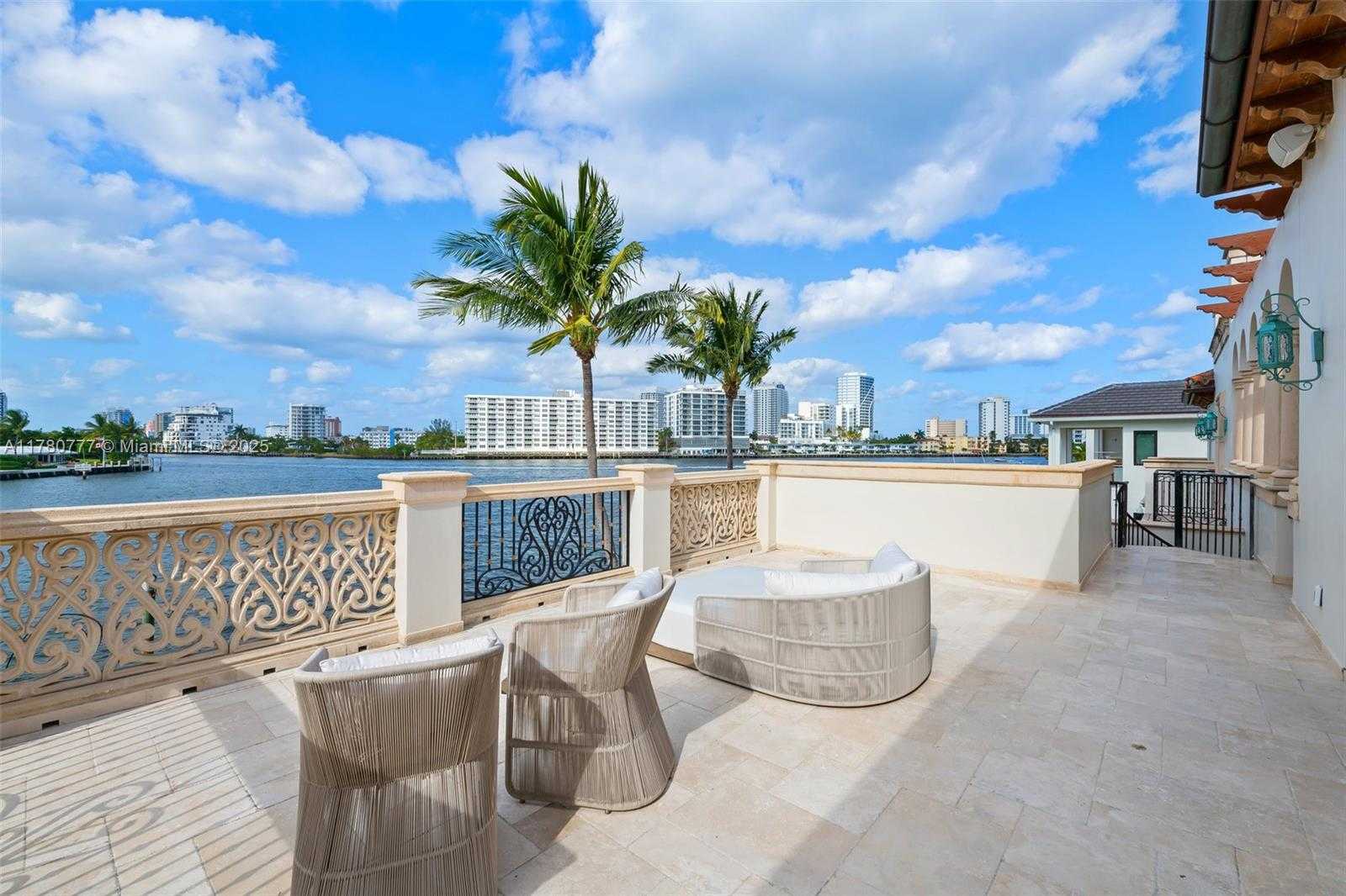 Small Image of 2509 AQUA VISTA BLVD, Fort Lauderdale Number 45