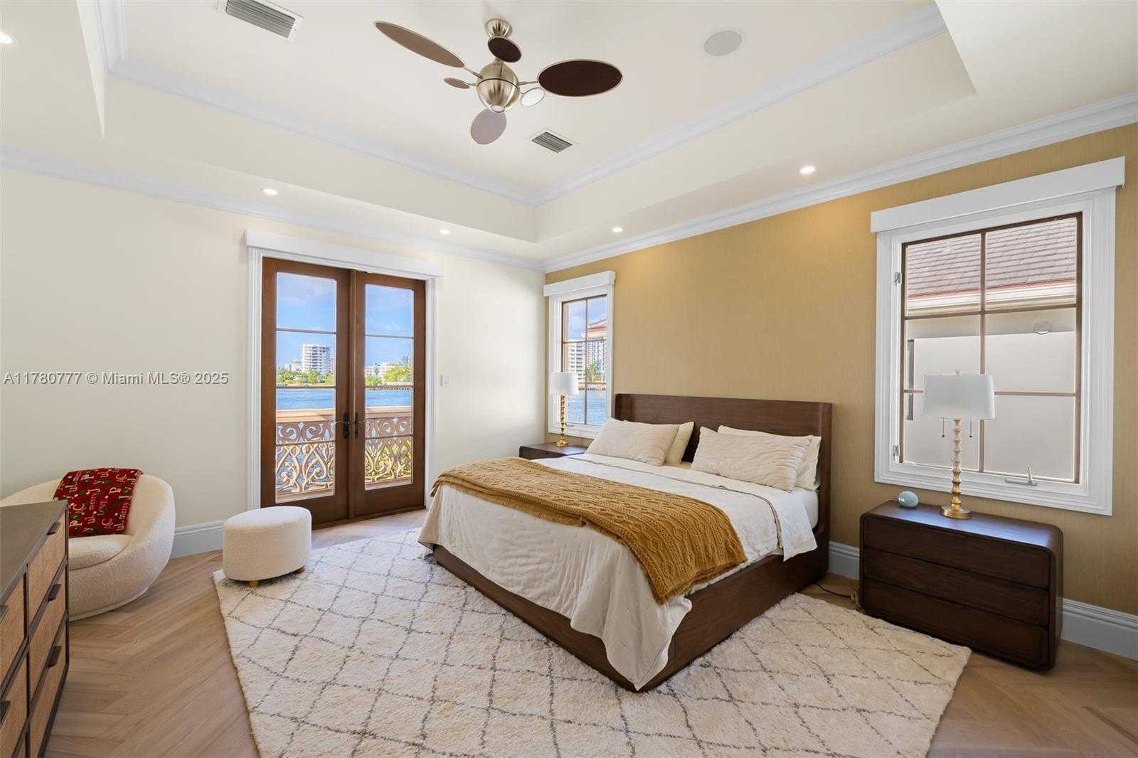 Small Image of 2509 AQUA VISTA BLVD, Fort Lauderdale Number 52