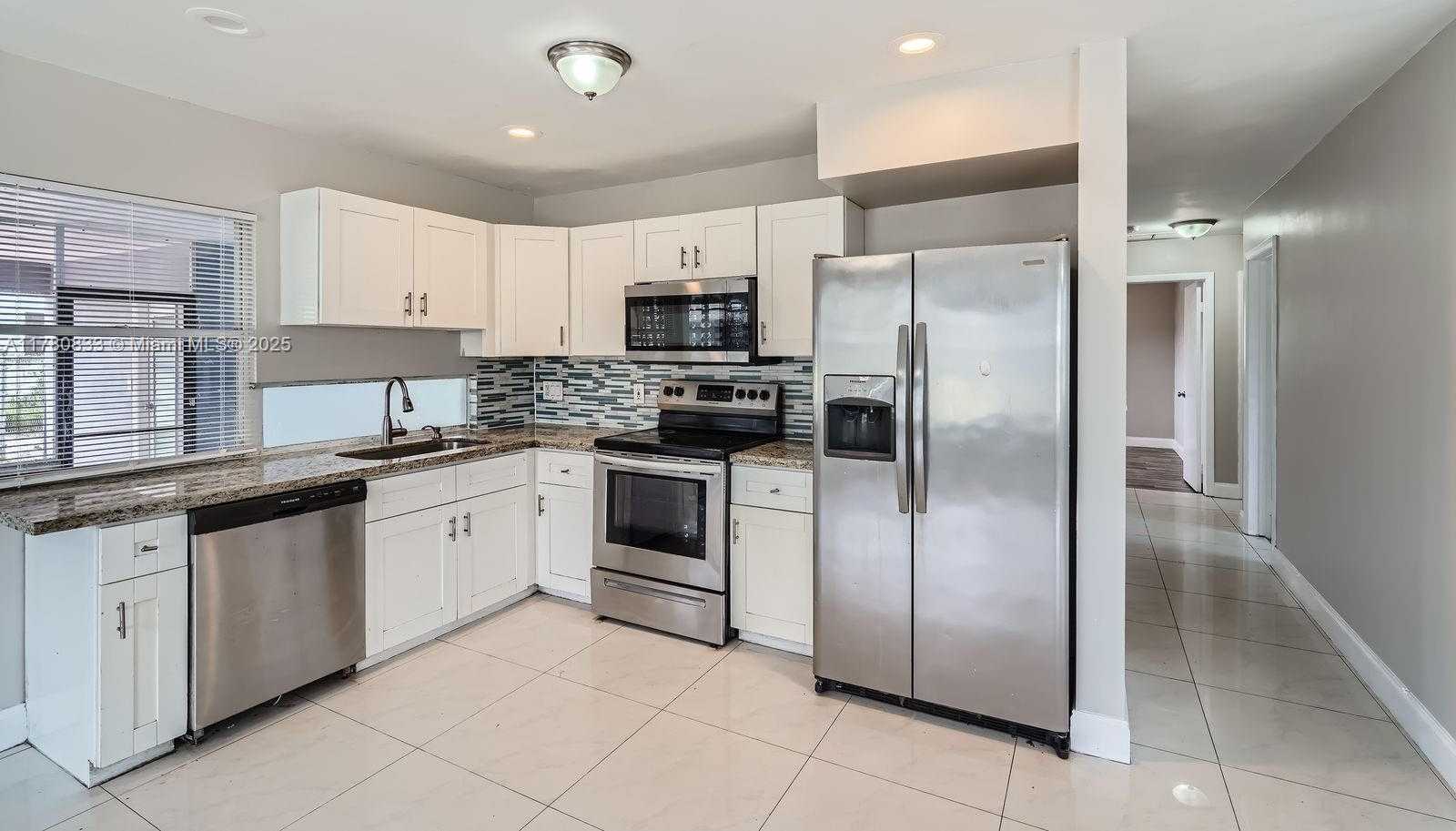 Small Image of 4401 NORTH WEST 6TH CT, Coconut Creek Number 11