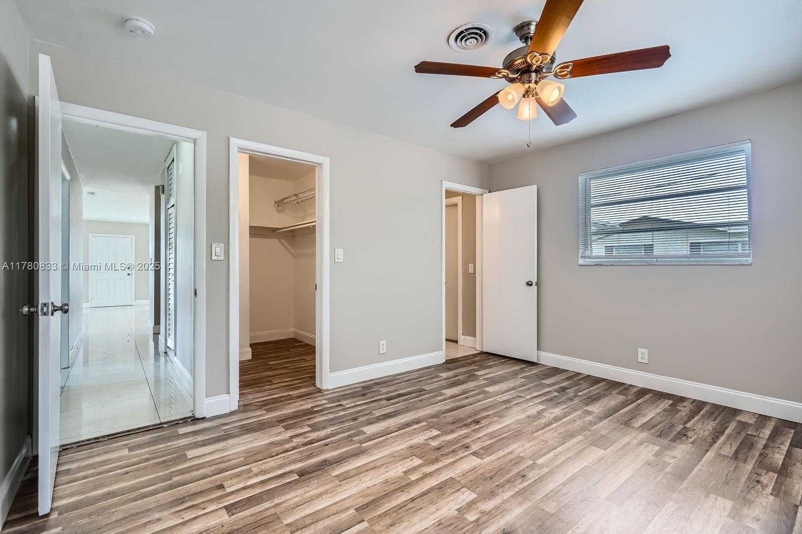 Small Image of 4401 NORTH WEST 6TH CT, Coconut Creek Number 14