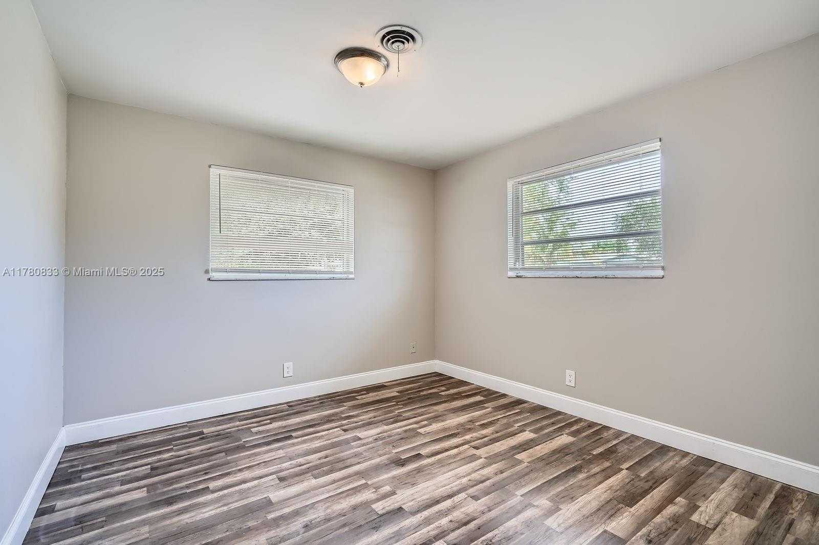 Small Image of 4401 NORTH WEST 6TH CT, Coconut Creek Number 20