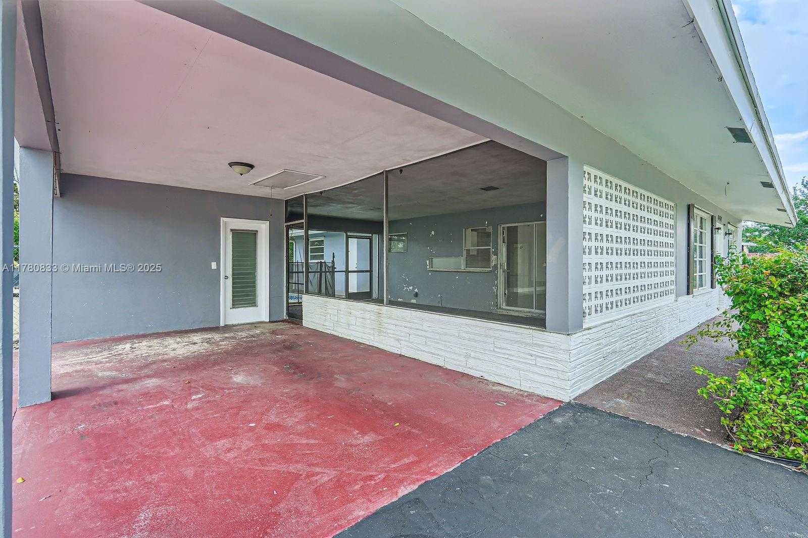 Small Image of 4401 NORTH WEST 6TH CT, Coconut Creek Number 25