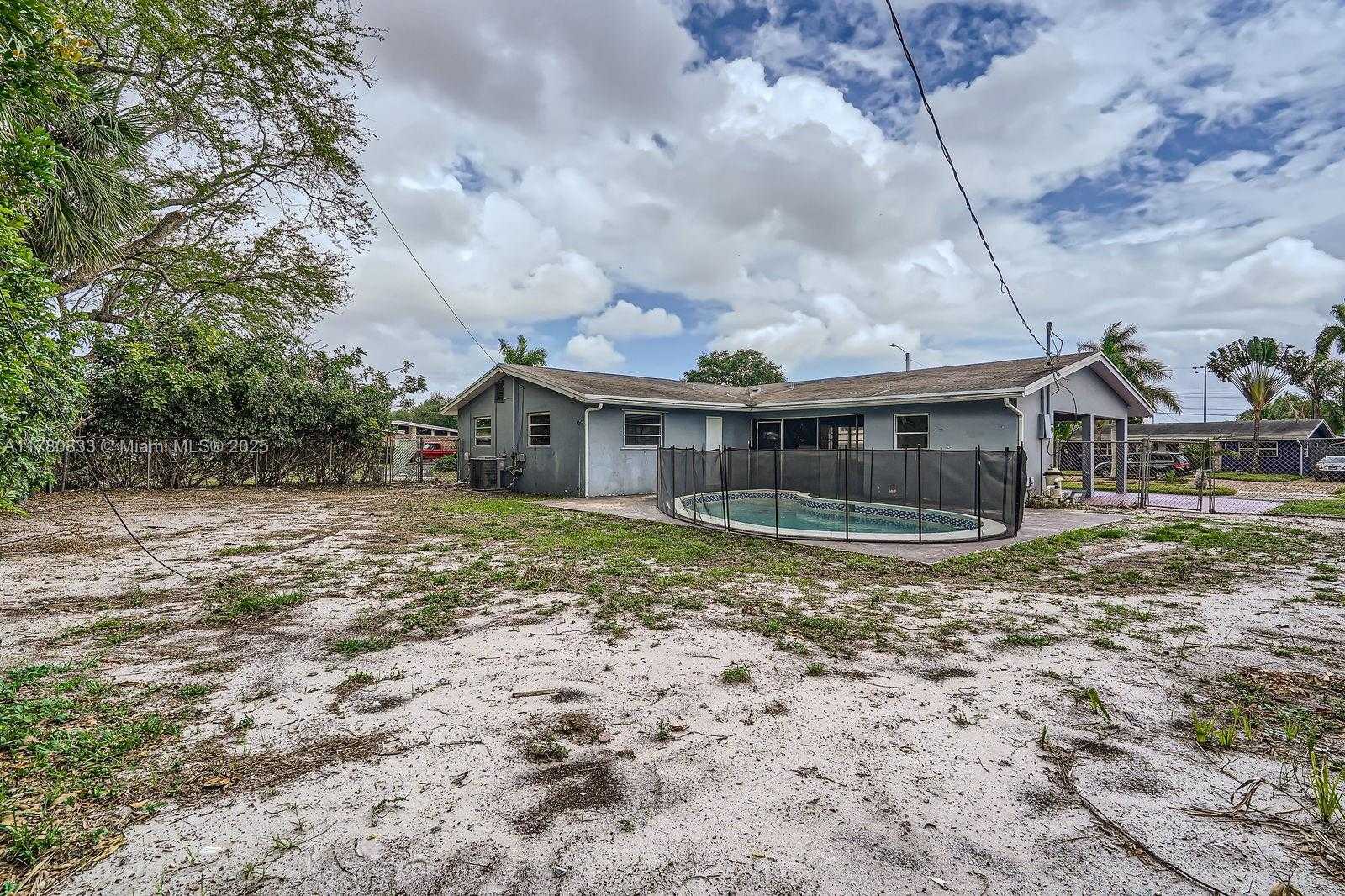 Small Image of 4401 NORTH WEST 6TH CT, Coconut Creek Number 27