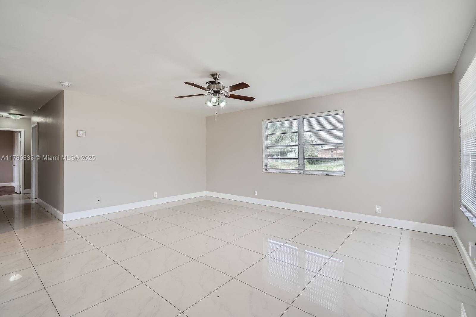 Small Image of 4401 NORTH WEST 6TH CT, Coconut Creek Number 6