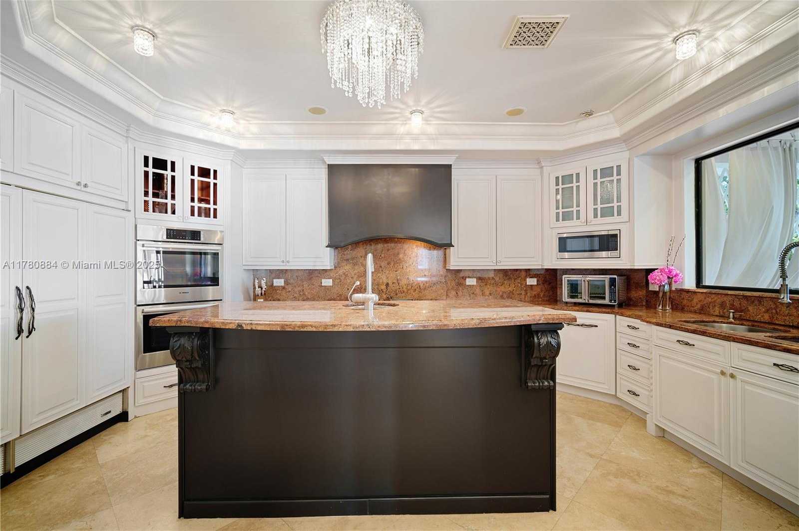 Small Image of 3300 NORTH EAST 171ST ST, North Miami Beach Number 10