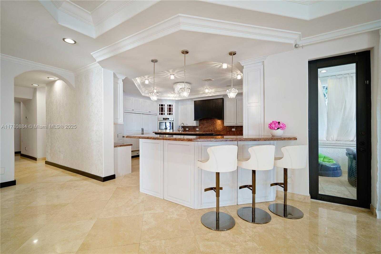 Small Image of 3300 NORTH EAST 171ST ST, North Miami Beach Number 12