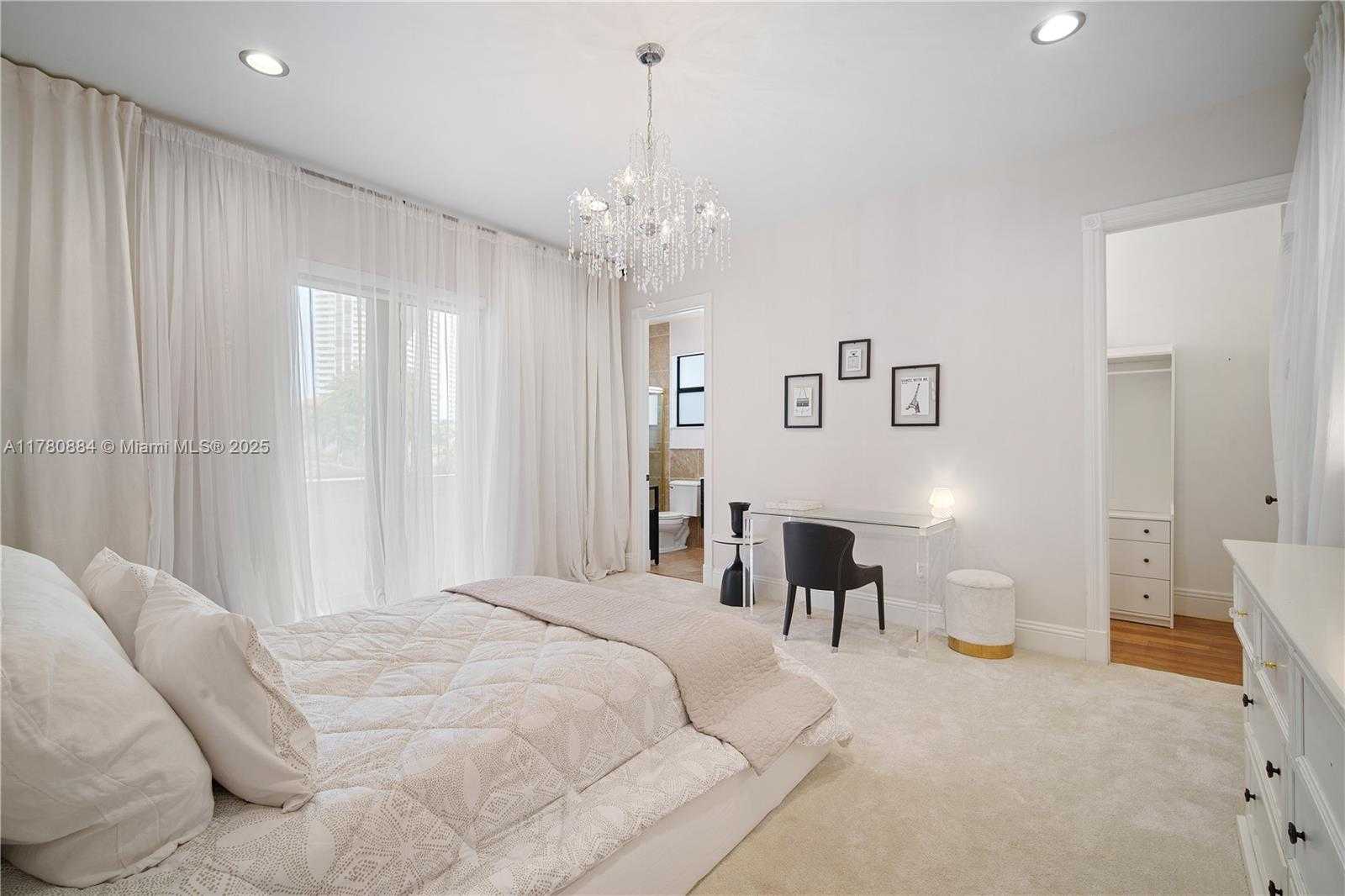 Small Image of 3300 NORTH EAST 171ST ST, North Miami Beach Number 27