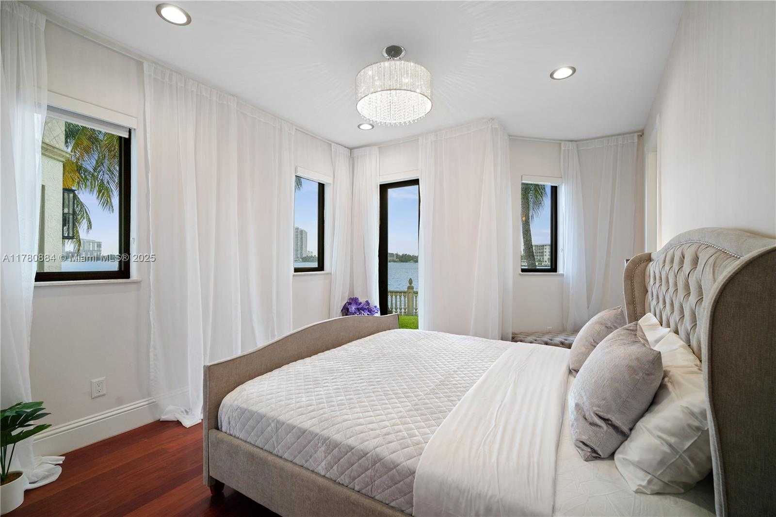 Small Image of 3300 NORTH EAST 171ST ST, North Miami Beach Number 29