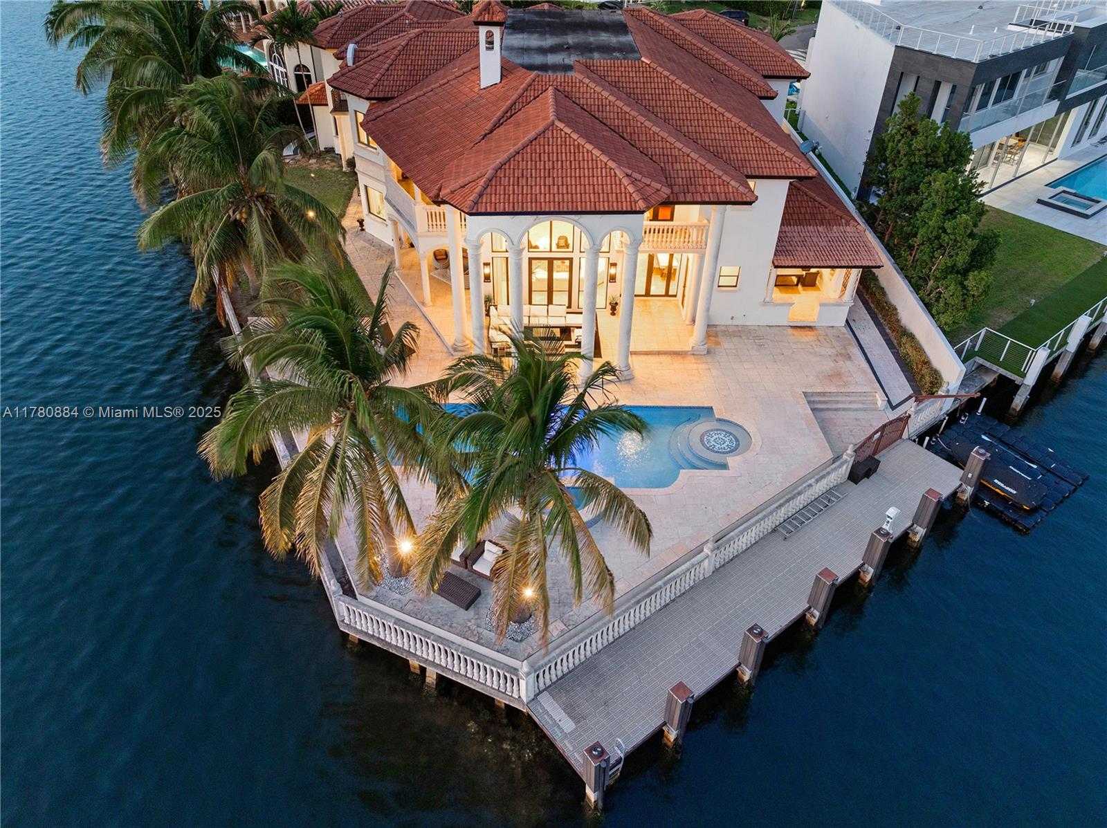 Small Image of 3300 NORTH EAST 171ST ST, North Miami Beach Number 45