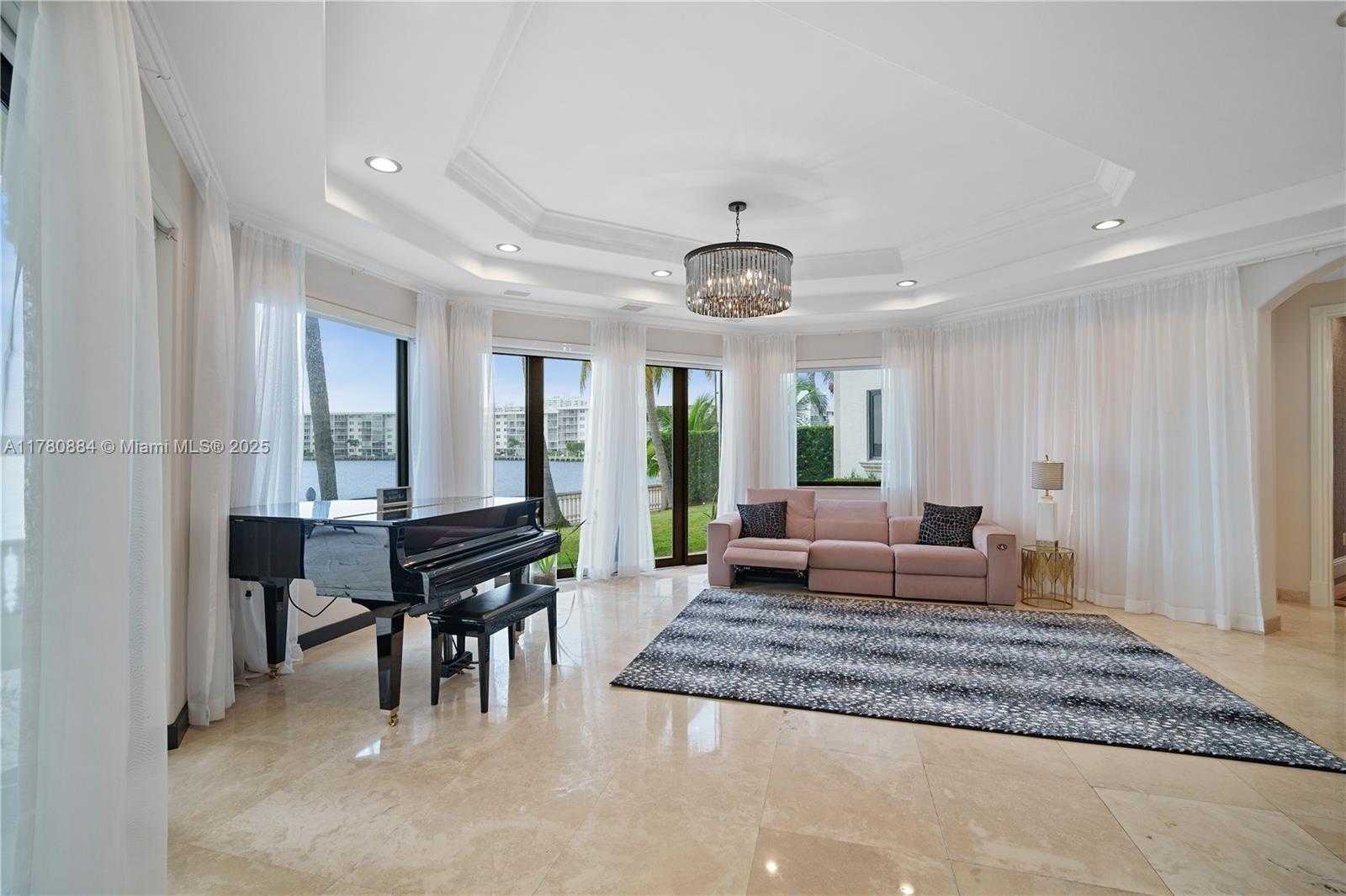 Small Image of 3300 NORTH EAST 171ST ST, North Miami Beach Number 7