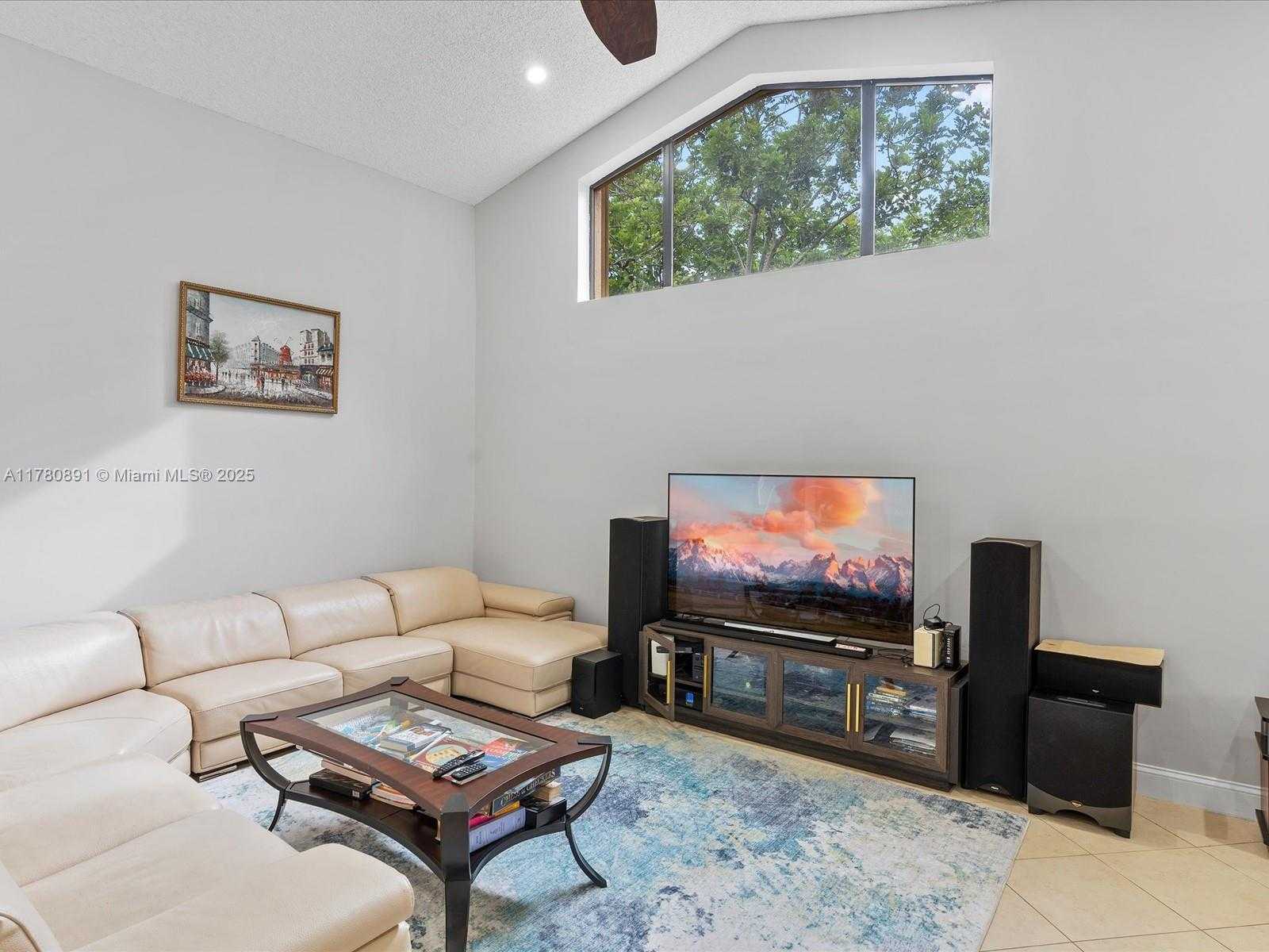 Small Image of 16621 ROYAL POINCIANA CT, Weston Number 36