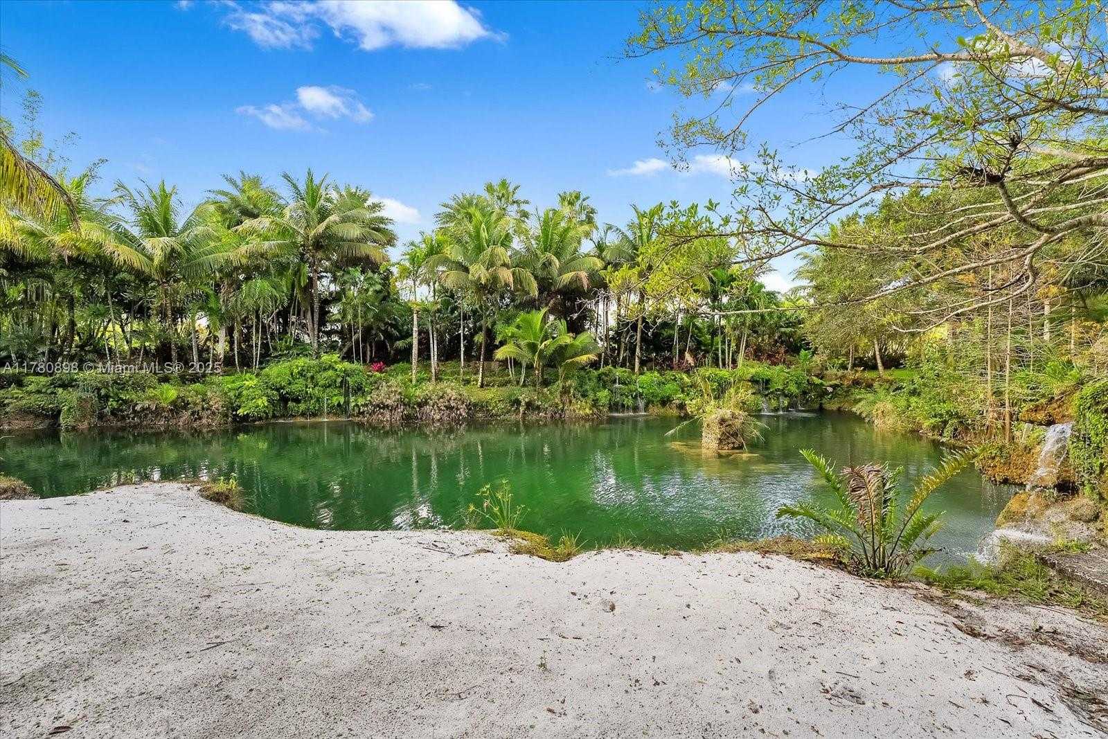 Small Image of 15000 SOUTH WEST 200TH ST, Miami Number 35
