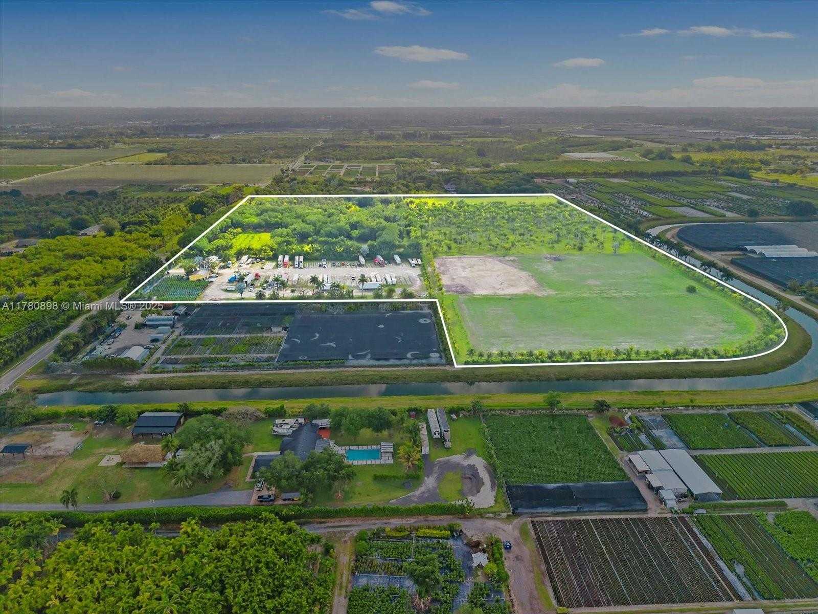 Small Image of 15000 SOUTH WEST 200TH ST, Miami Number 56