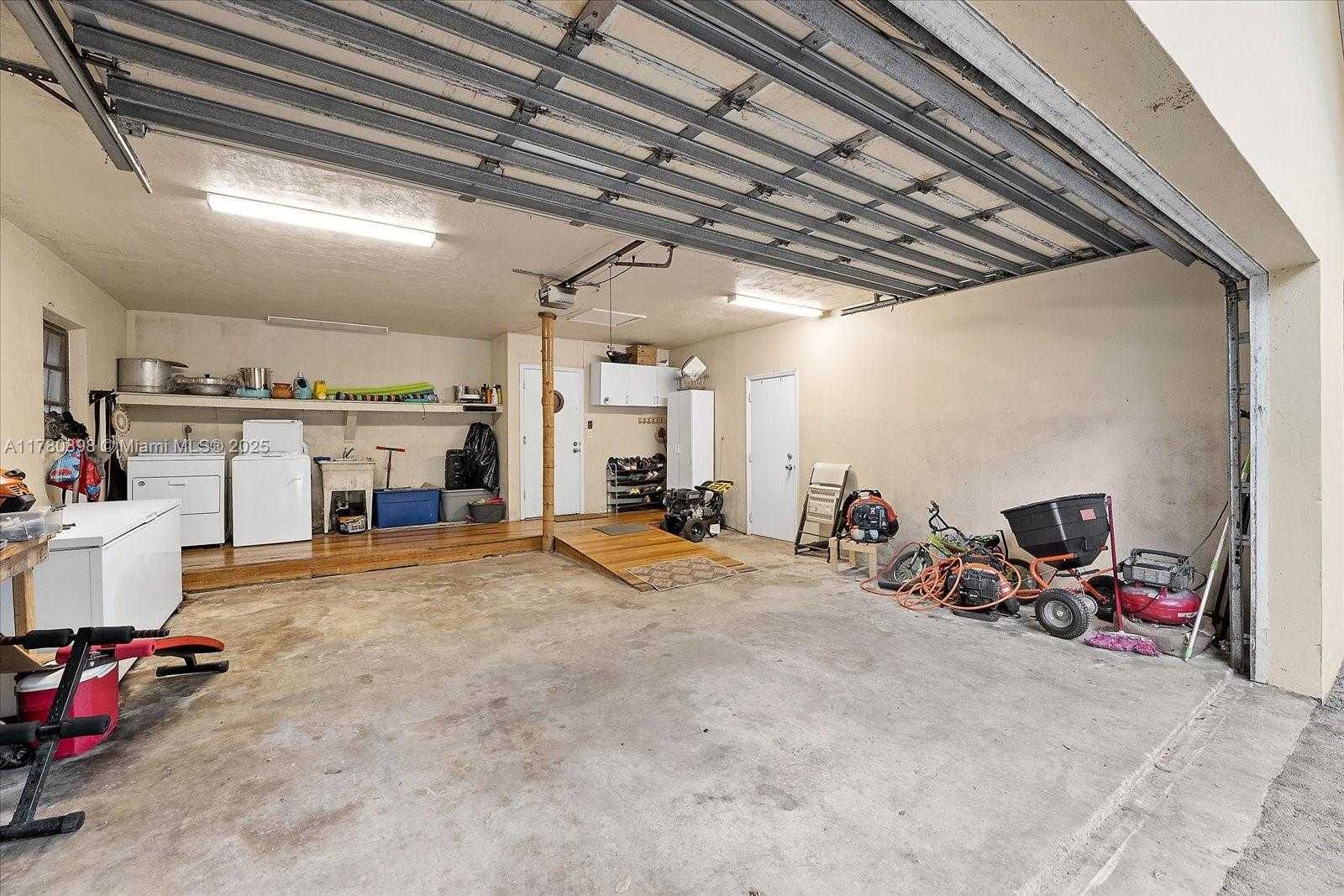Small Image of 15000 SOUTH WEST 200TH ST, Miami Number 58