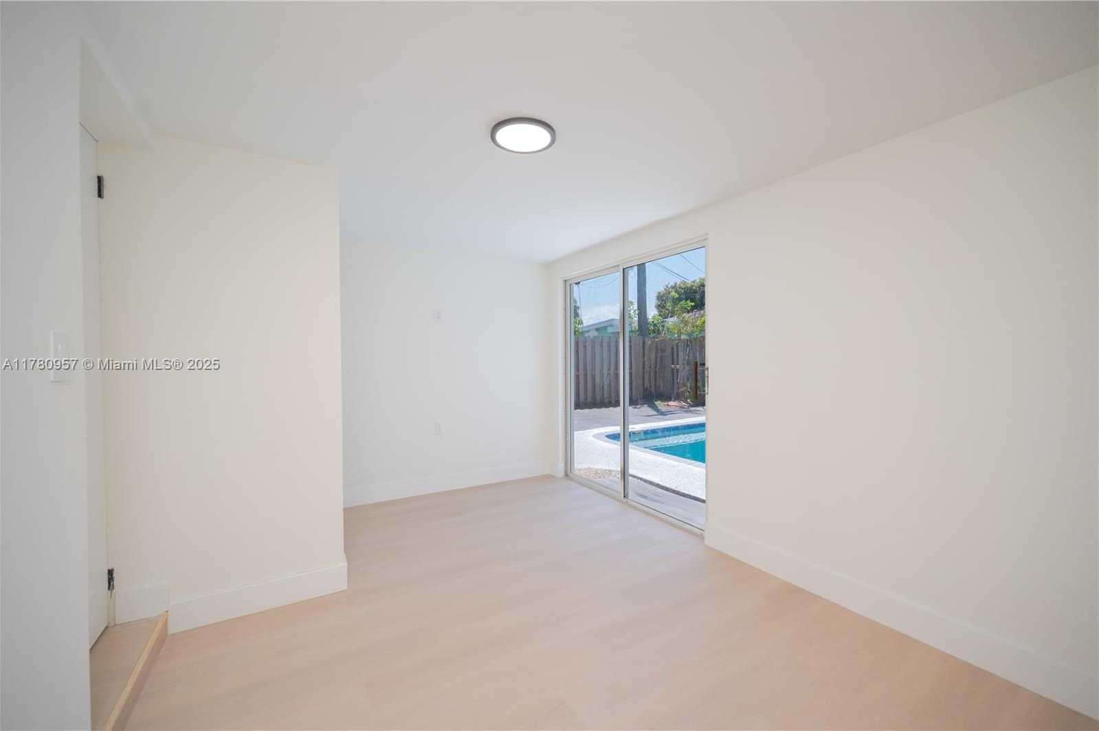Small Image of 3751 NORTH EAST 17TH AVE, Pompano Beach Number 19