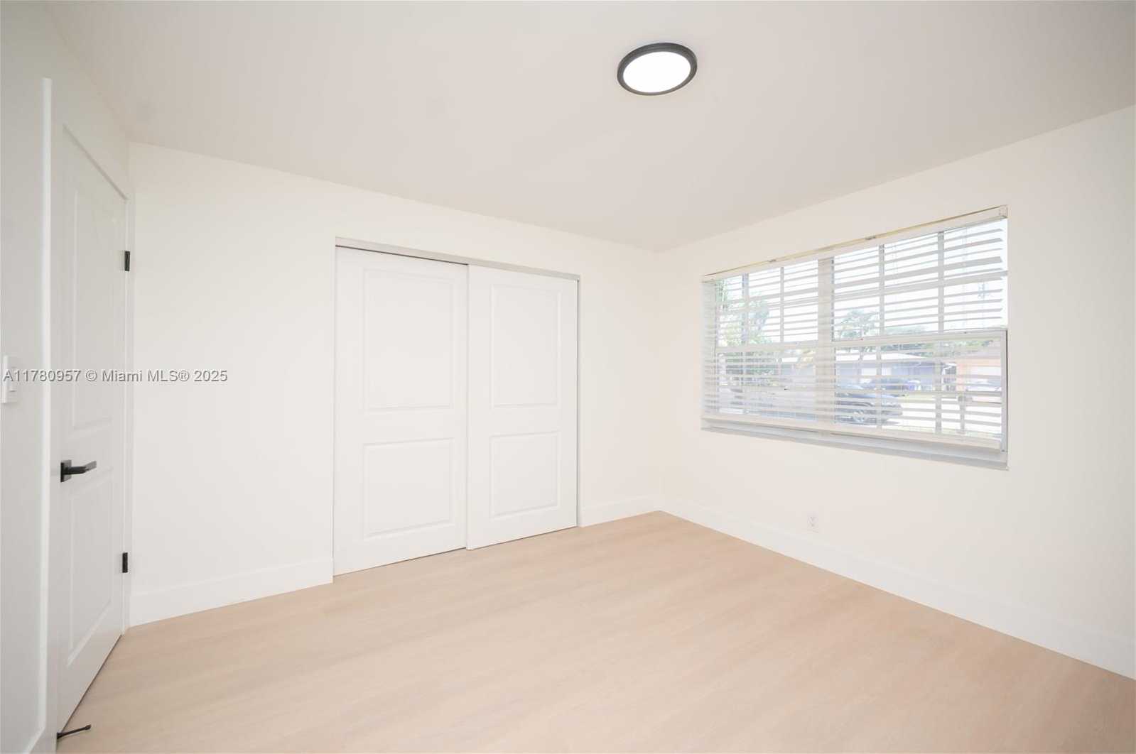 Small Image of 3751 NORTH EAST 17TH AVE, Pompano Beach Number 24