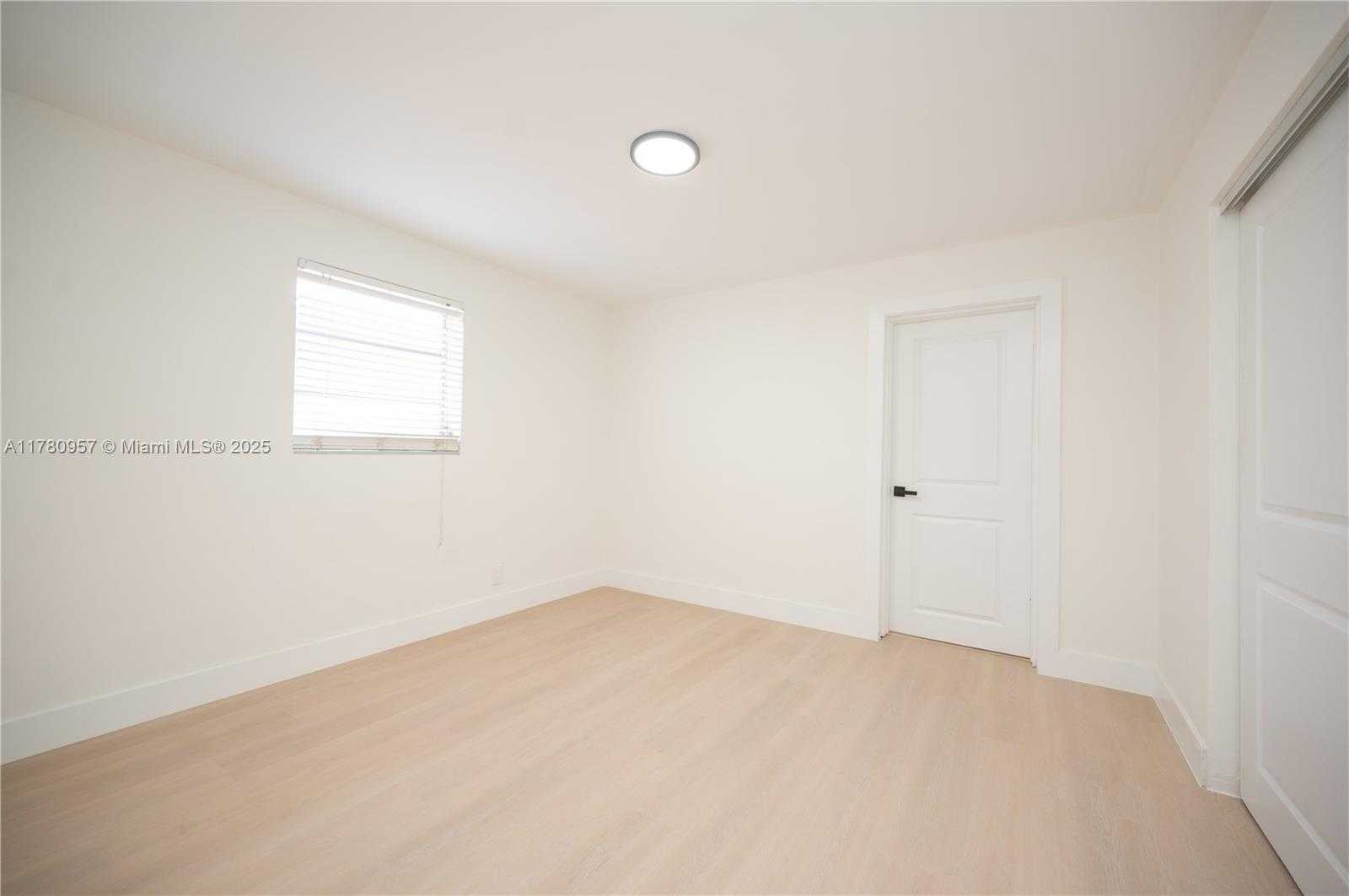 Small Image of 3751 NORTH EAST 17TH AVE, Pompano Beach Number 27