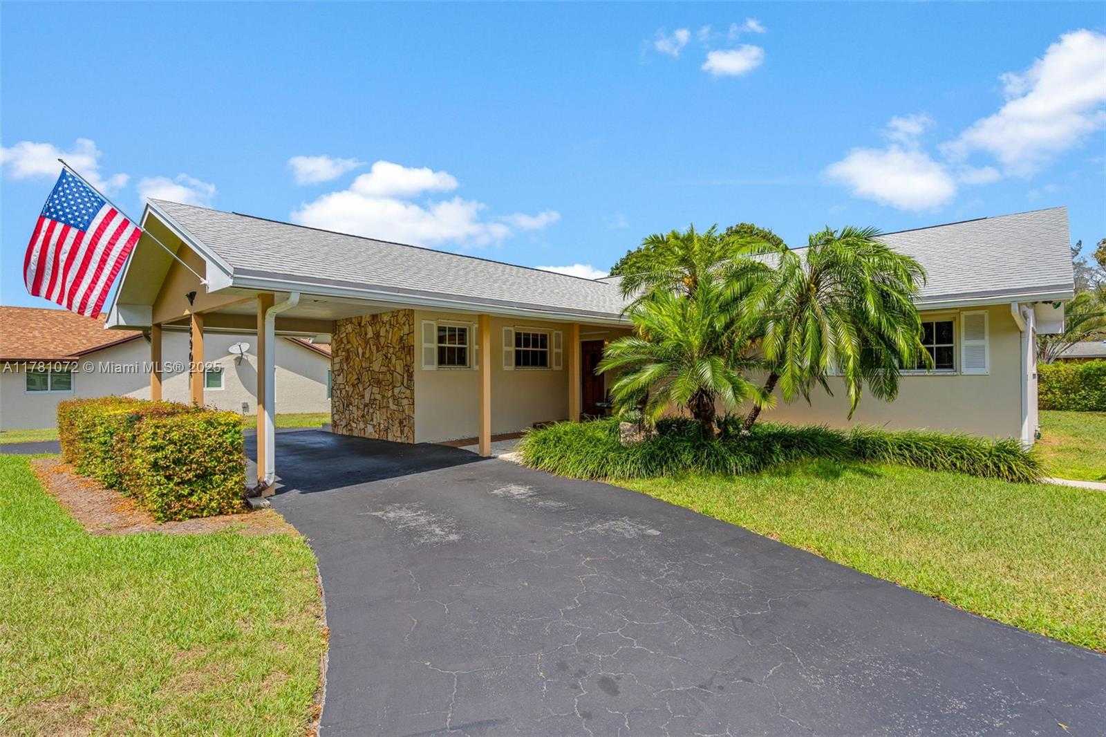 Small Image of 16901 SOUTH WEST 89TH AVE, Palmetto Bay Number 12