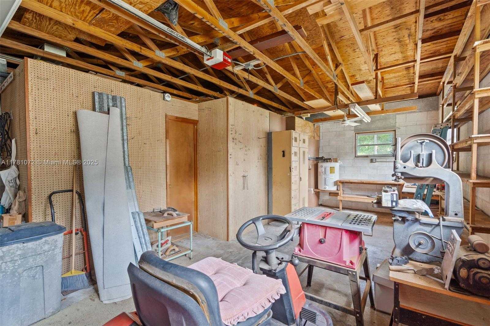 Small Image of 16901 SOUTH WEST 89TH AVE, Palmetto Bay Number 46