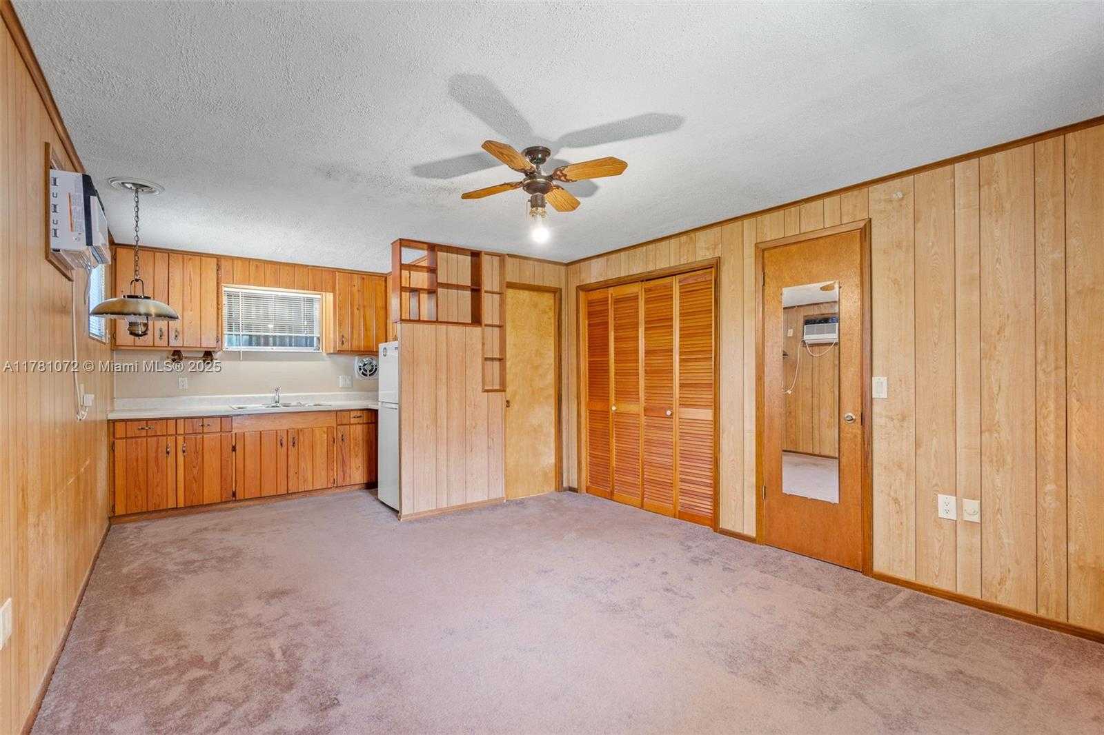 Small Image of 16901 SOUTH WEST 89TH AVE, Palmetto Bay Number 7
