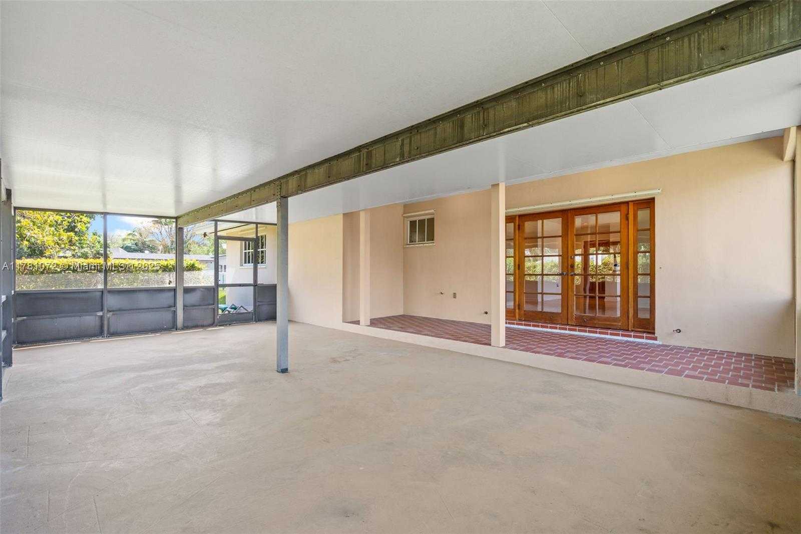 Small Image of 16901 SOUTH WEST 89TH AVE, Palmetto Bay Number 8