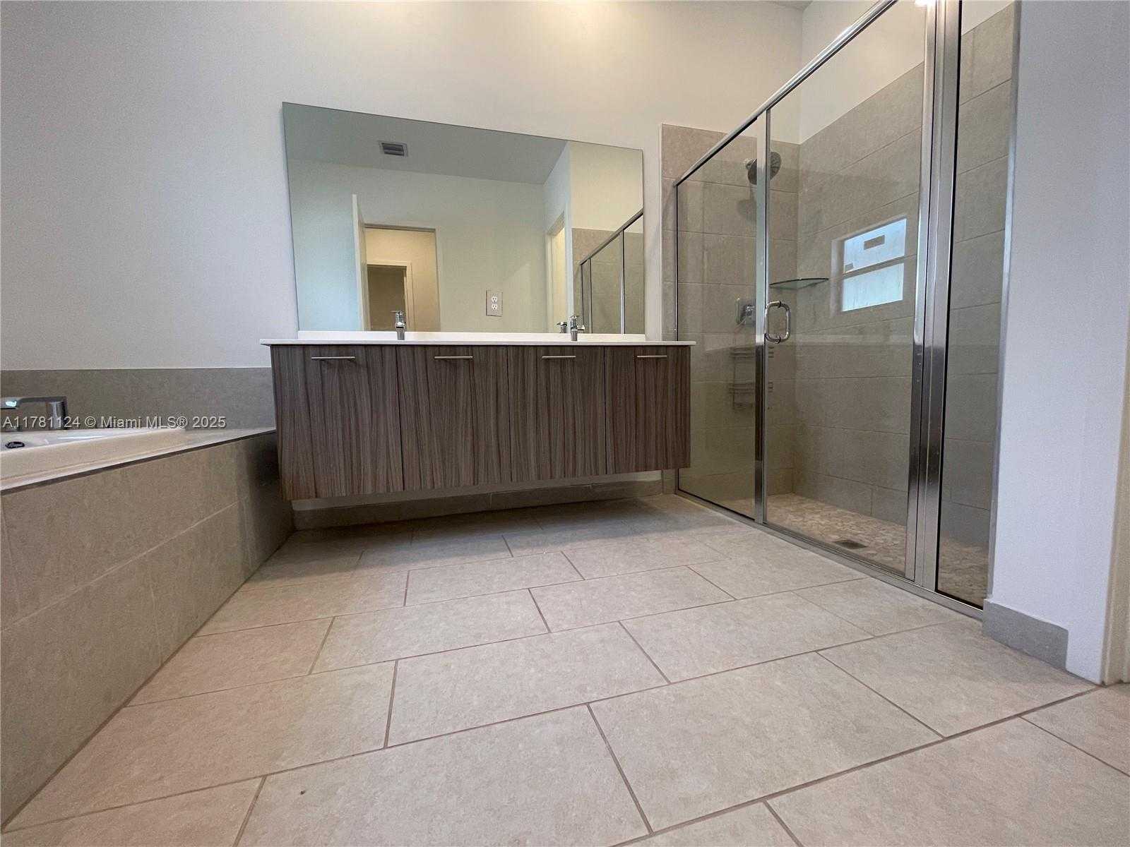 Small Image of 4506 SOUTH WEST 174TH AVE, Miramar Number 2