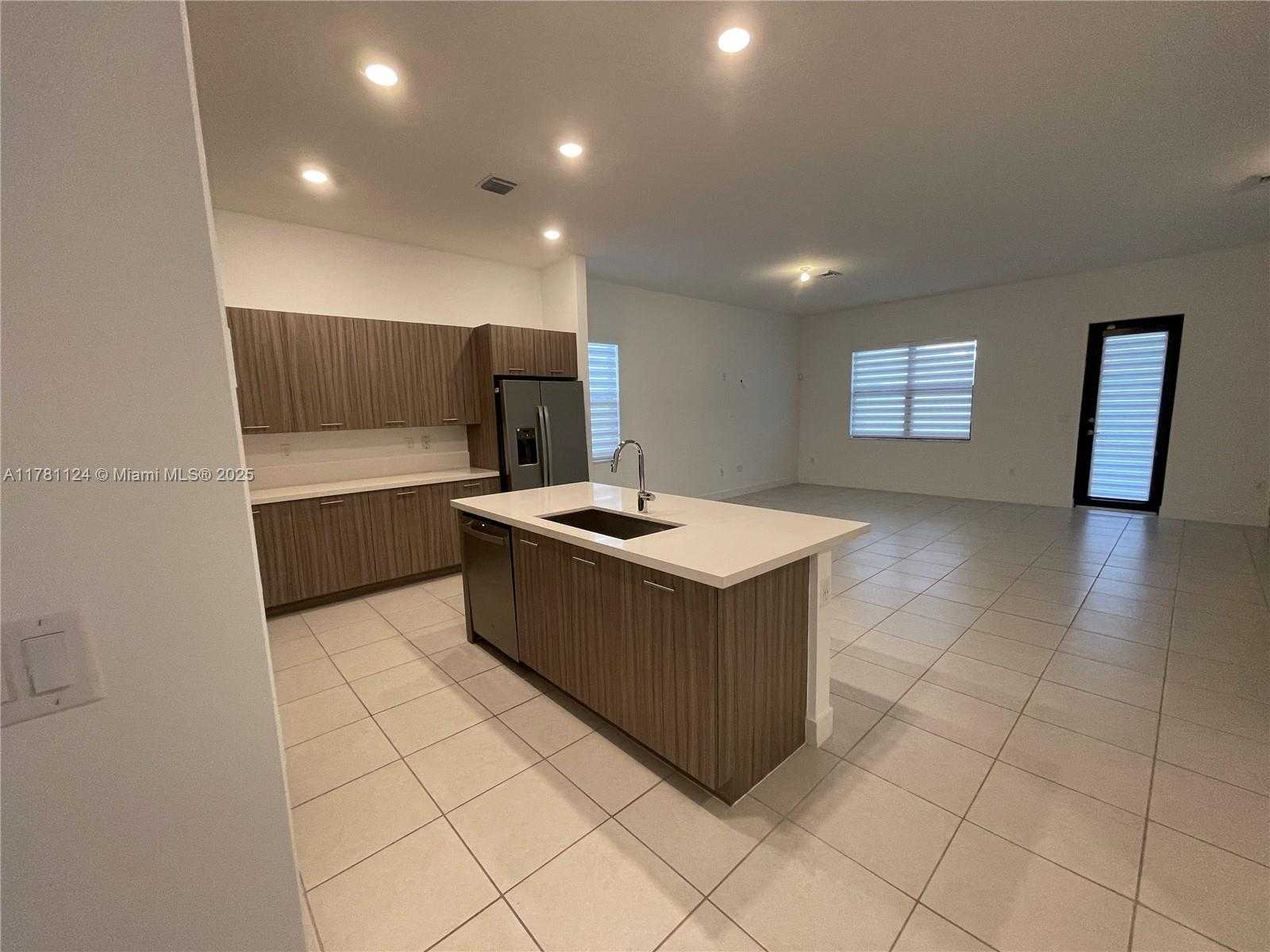 Small Image of 4506 SOUTH WEST 174TH AVE, Miramar Number 34