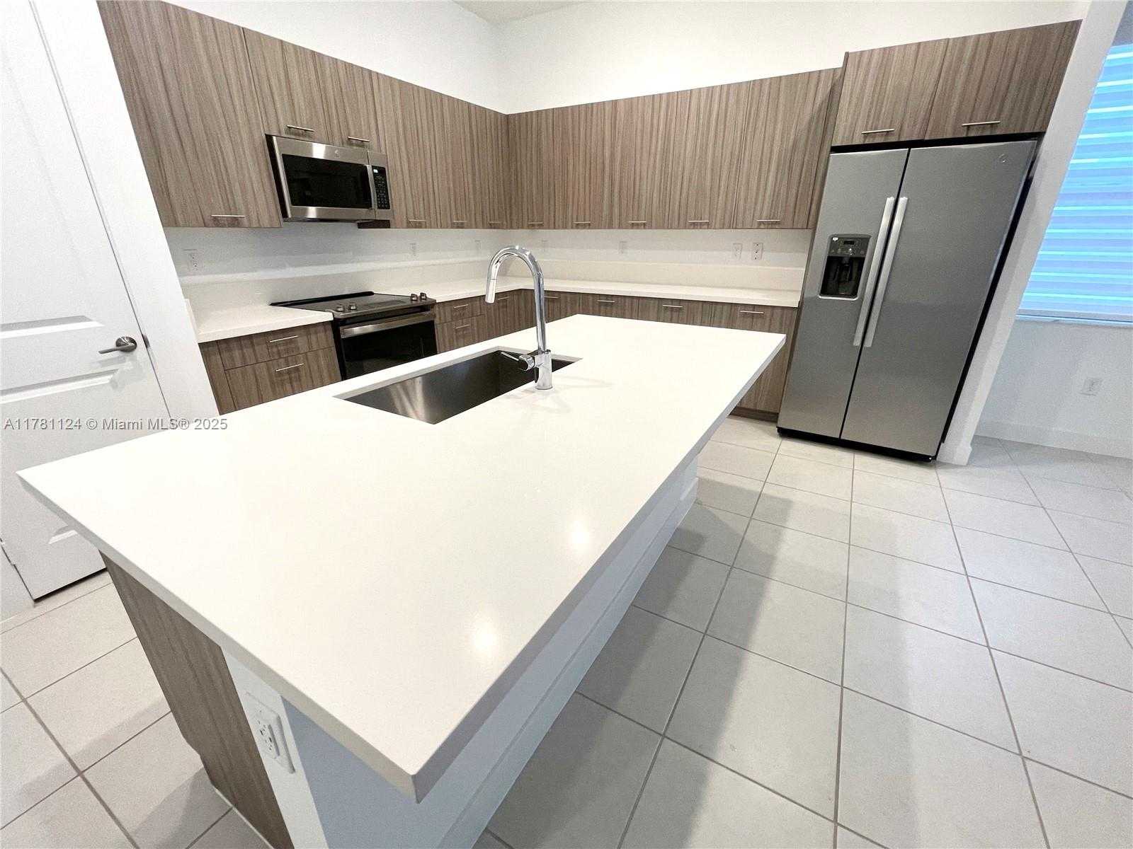 Small Image of 4506 SOUTH WEST 174TH AVE, Miramar Number 41