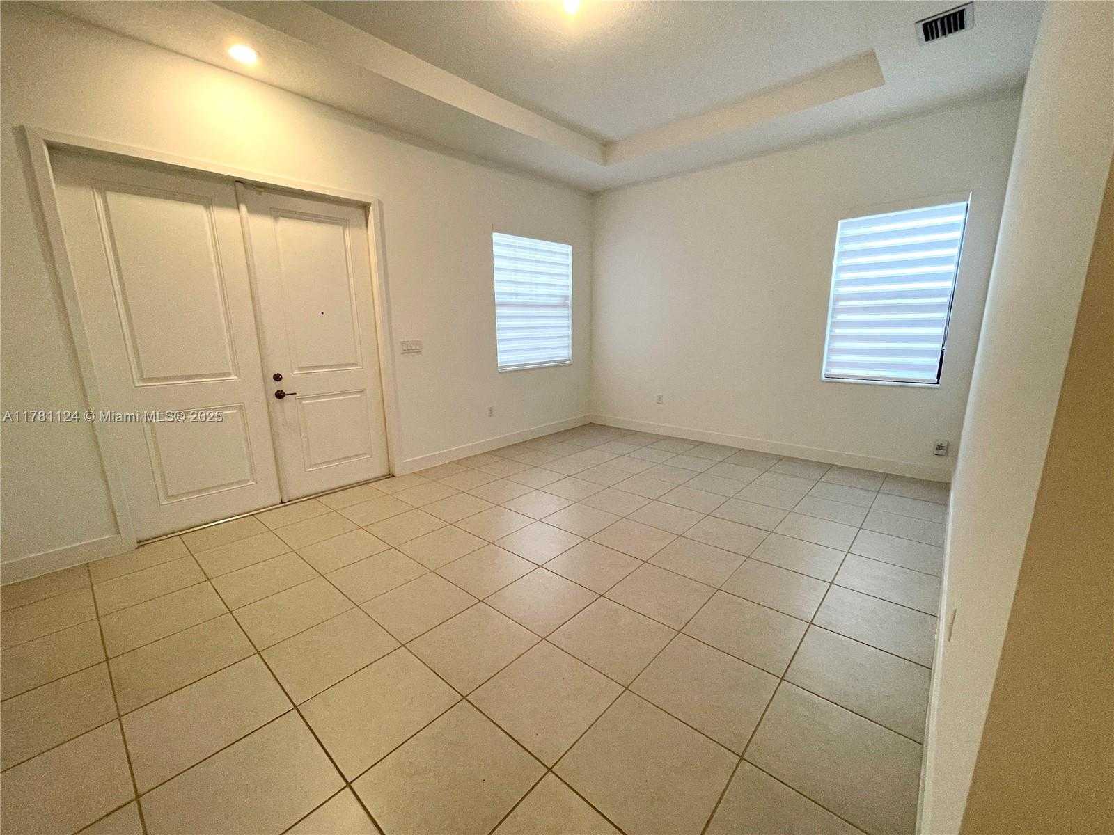 Small Image of 4506 SOUTH WEST 174TH AVE, Miramar Number 43