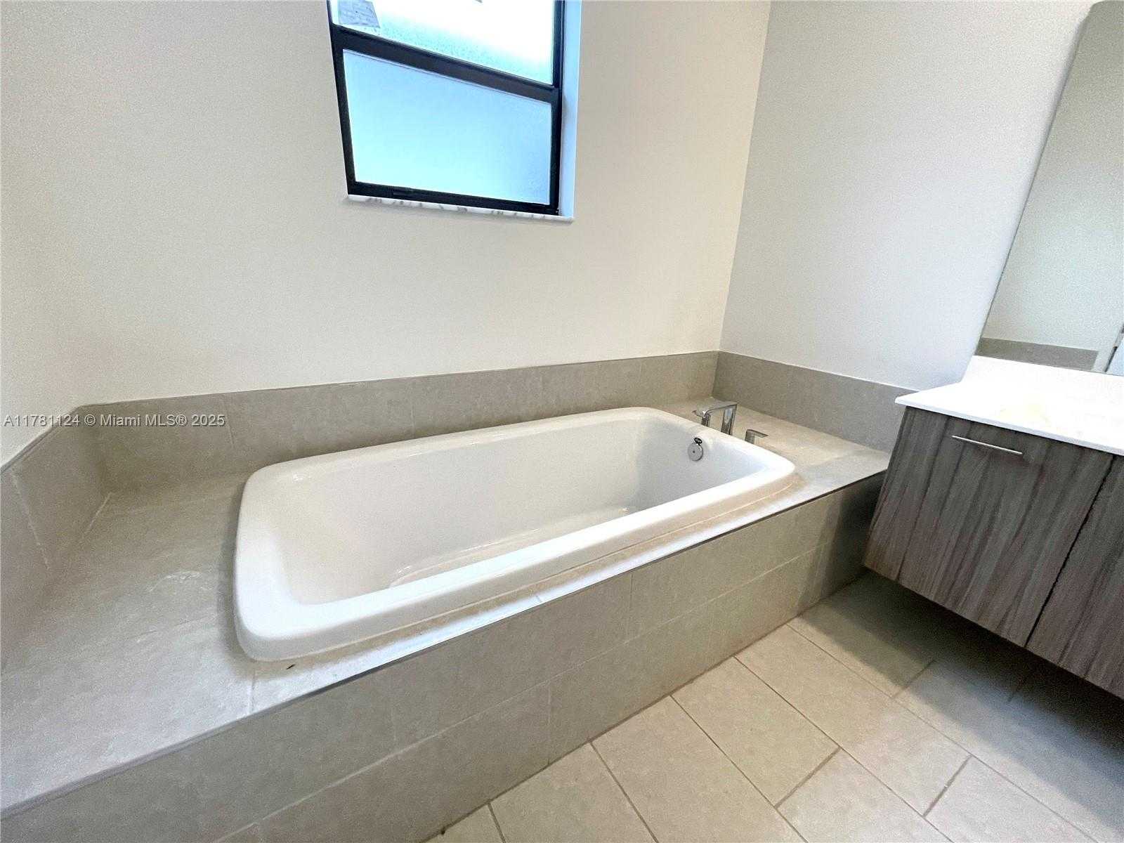 Small Image of 4506 SOUTH WEST 174TH AVE, Miramar Number 45