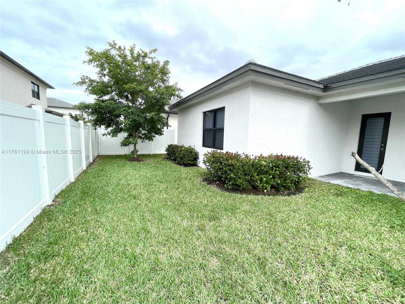 Small Image of 4506 SOUTH WEST 174TH AVE, Miramar Number 50
