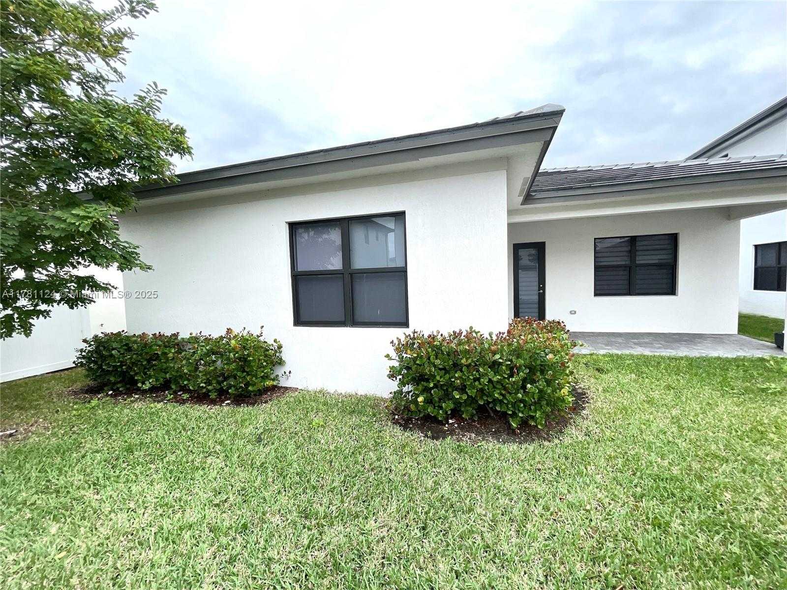 Small Image of 4506 SOUTH WEST 174TH AVE, Miramar Number 52