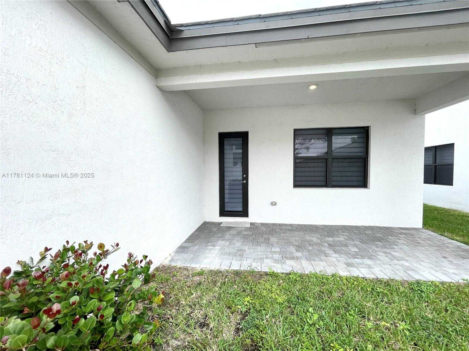 Small Image of 4506 SOUTH WEST 174TH AVE, Miramar Number 54