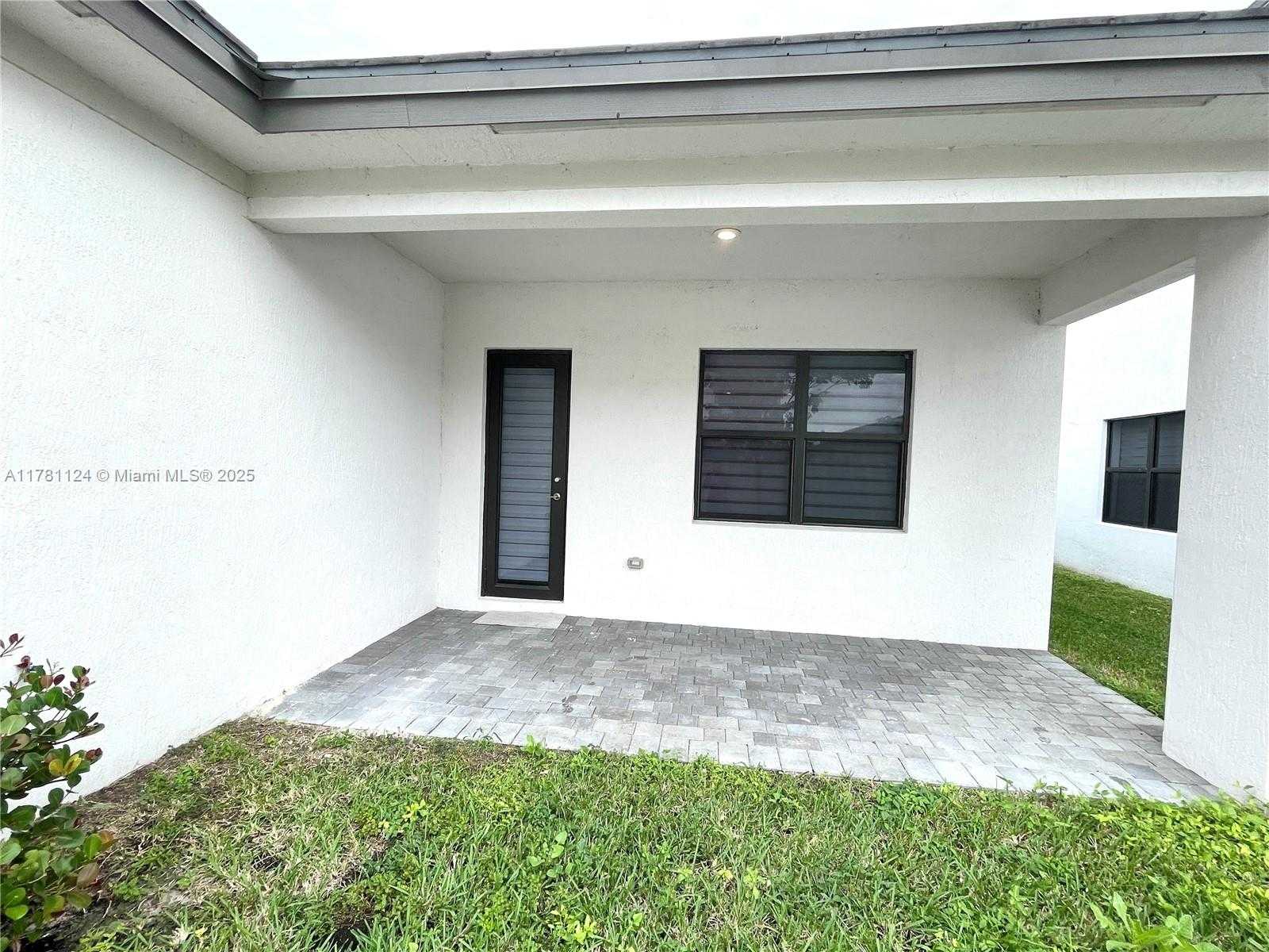 Small Image of 4506 SOUTH WEST 174TH AVE, Miramar Number 56