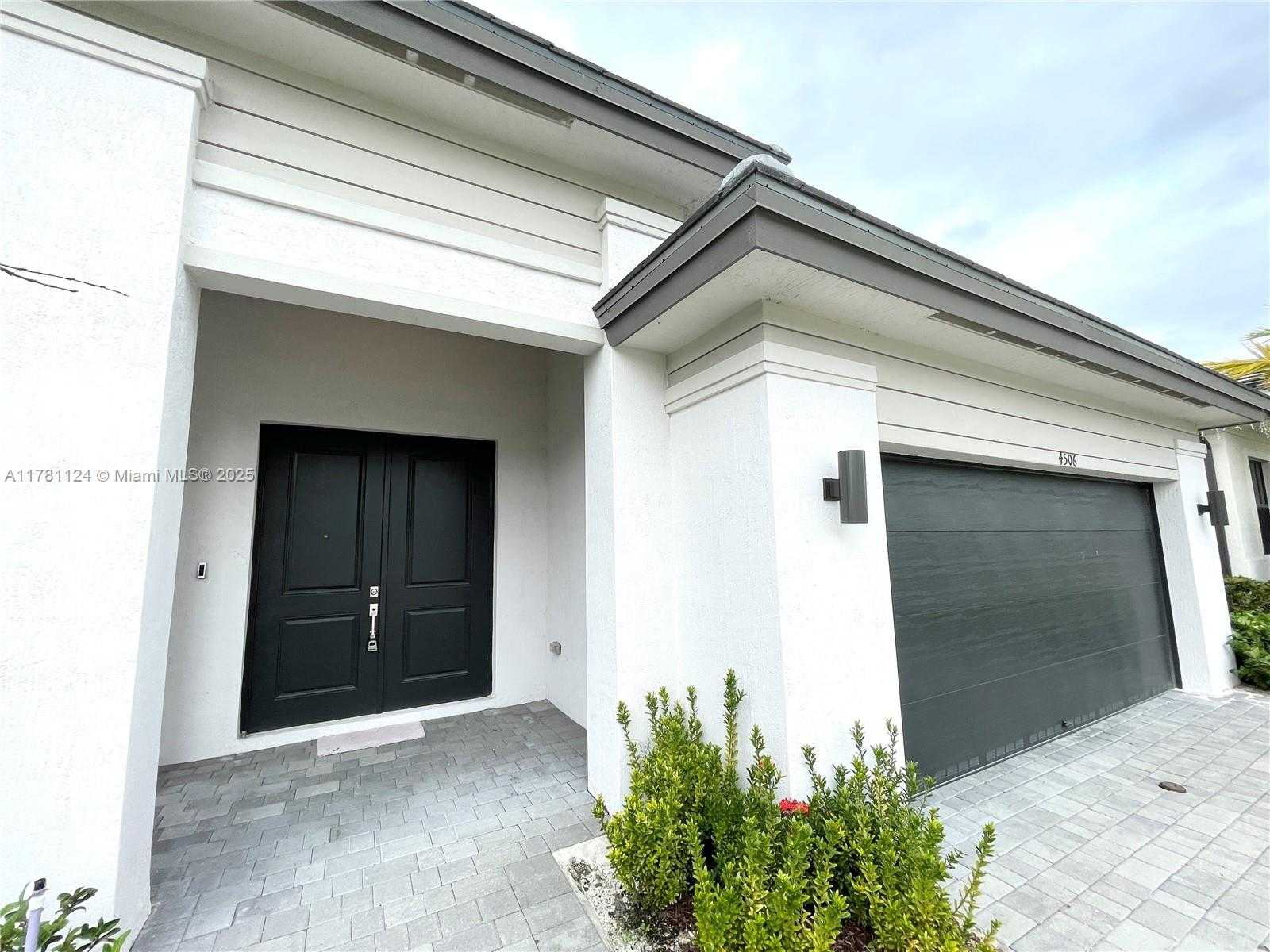 Small Image of 4506 SOUTH WEST 174TH AVE, Miramar Number 67